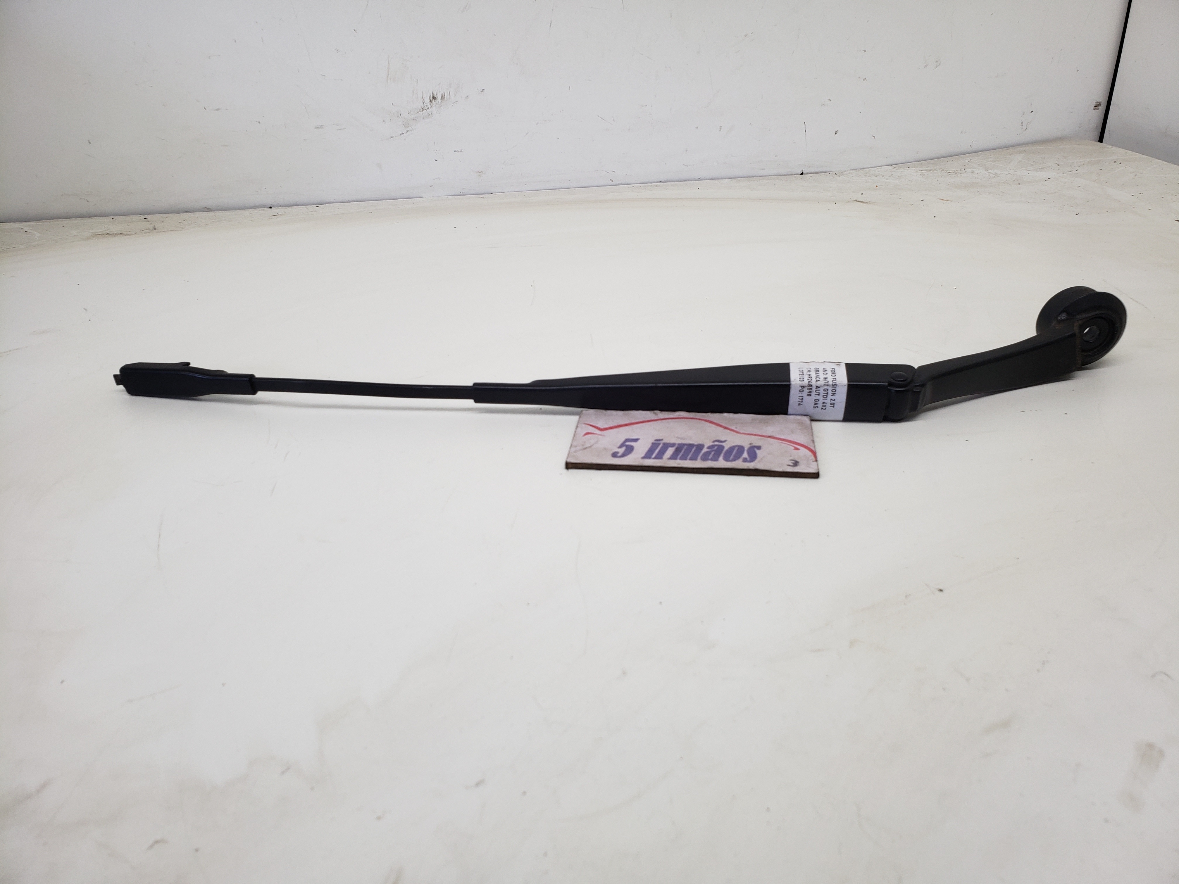 Braço Esquerdo Limpador Parabrisa Ford Fusion 2.0 2017 2018