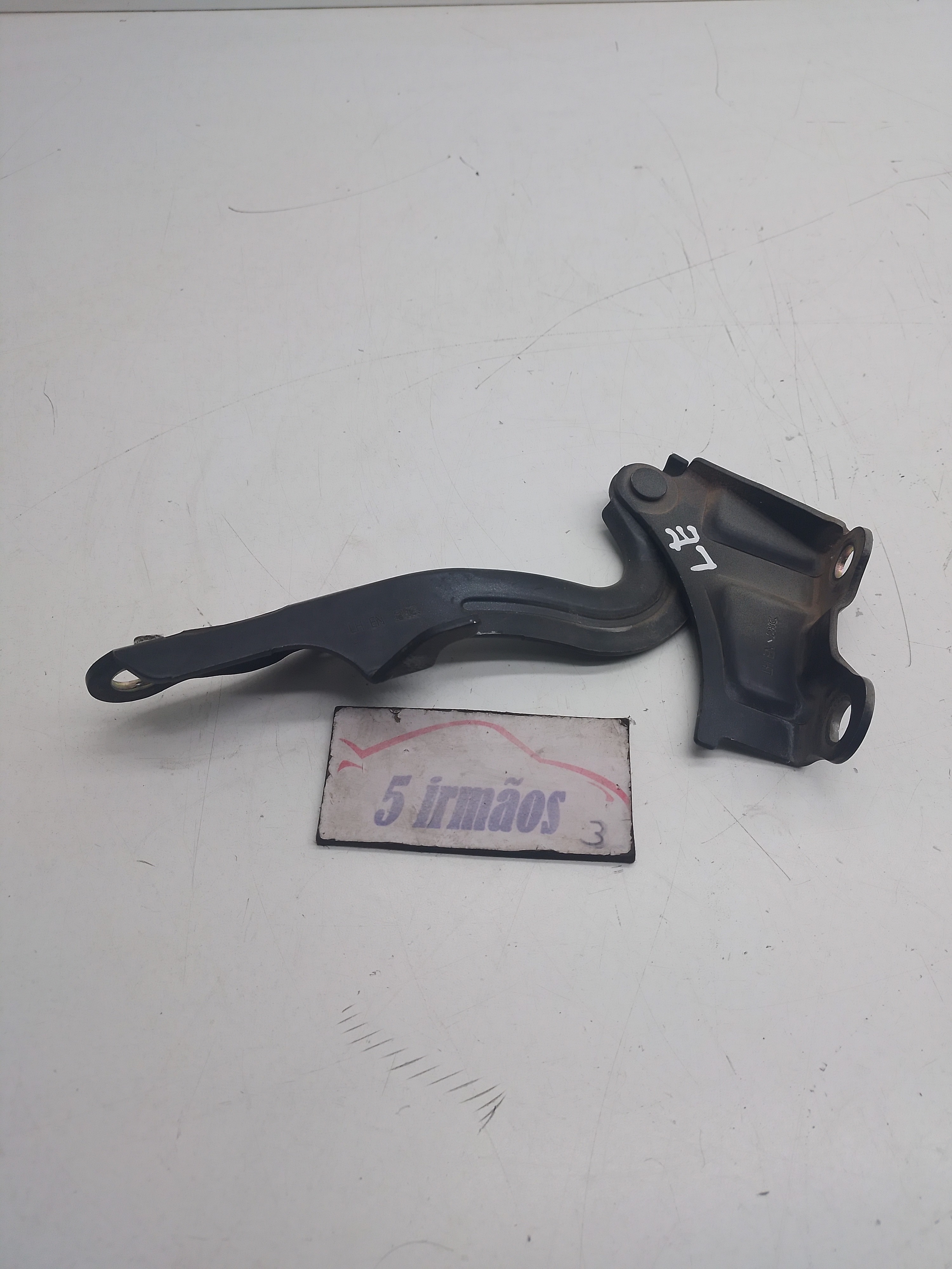 Dobradiça Esquerda Capô Hyundai Veracruz 3.8 2010 / 2011