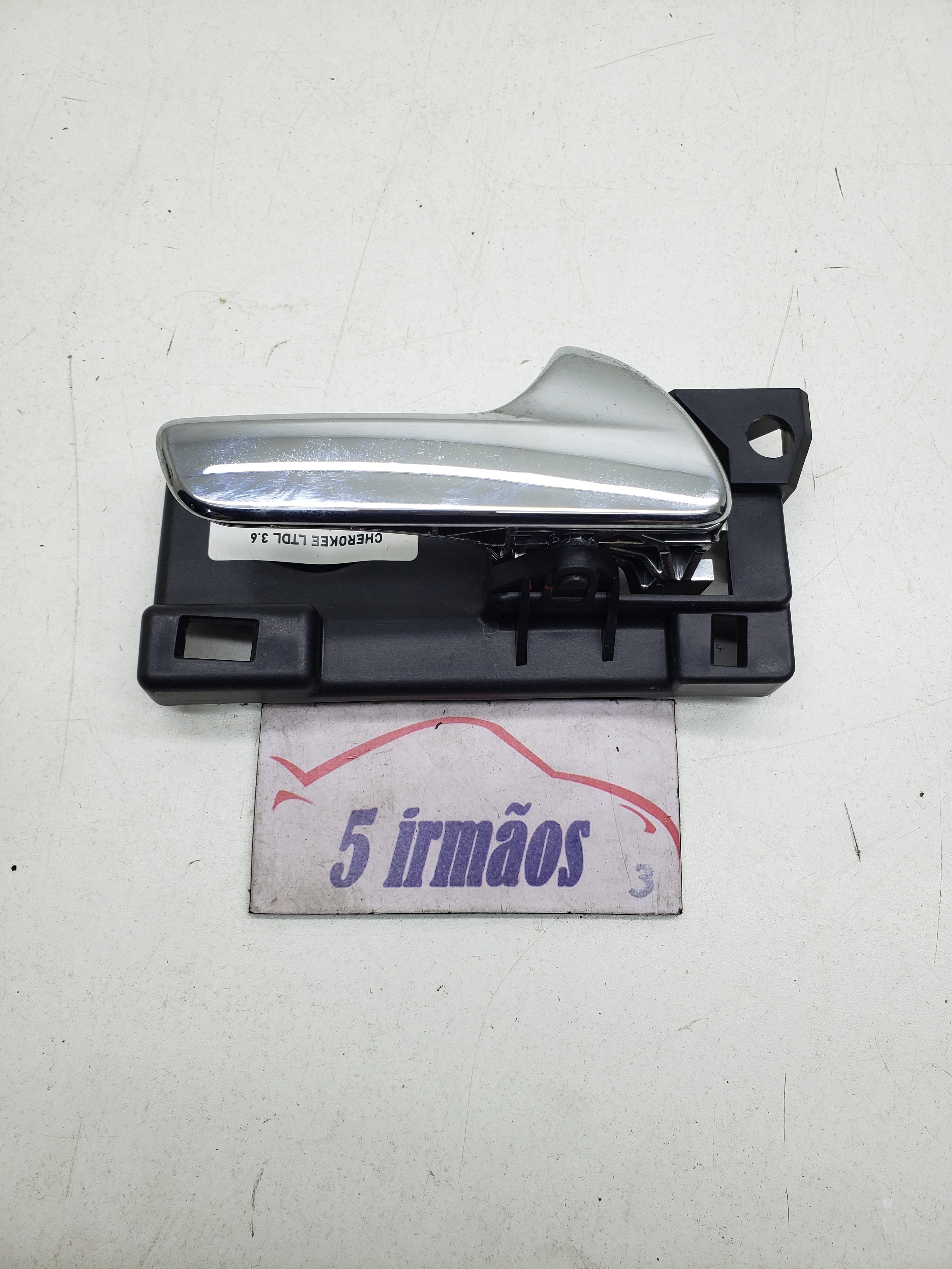 Maçaneta Interna Traseira Direita Jeep Cherokee 3.6 2011
