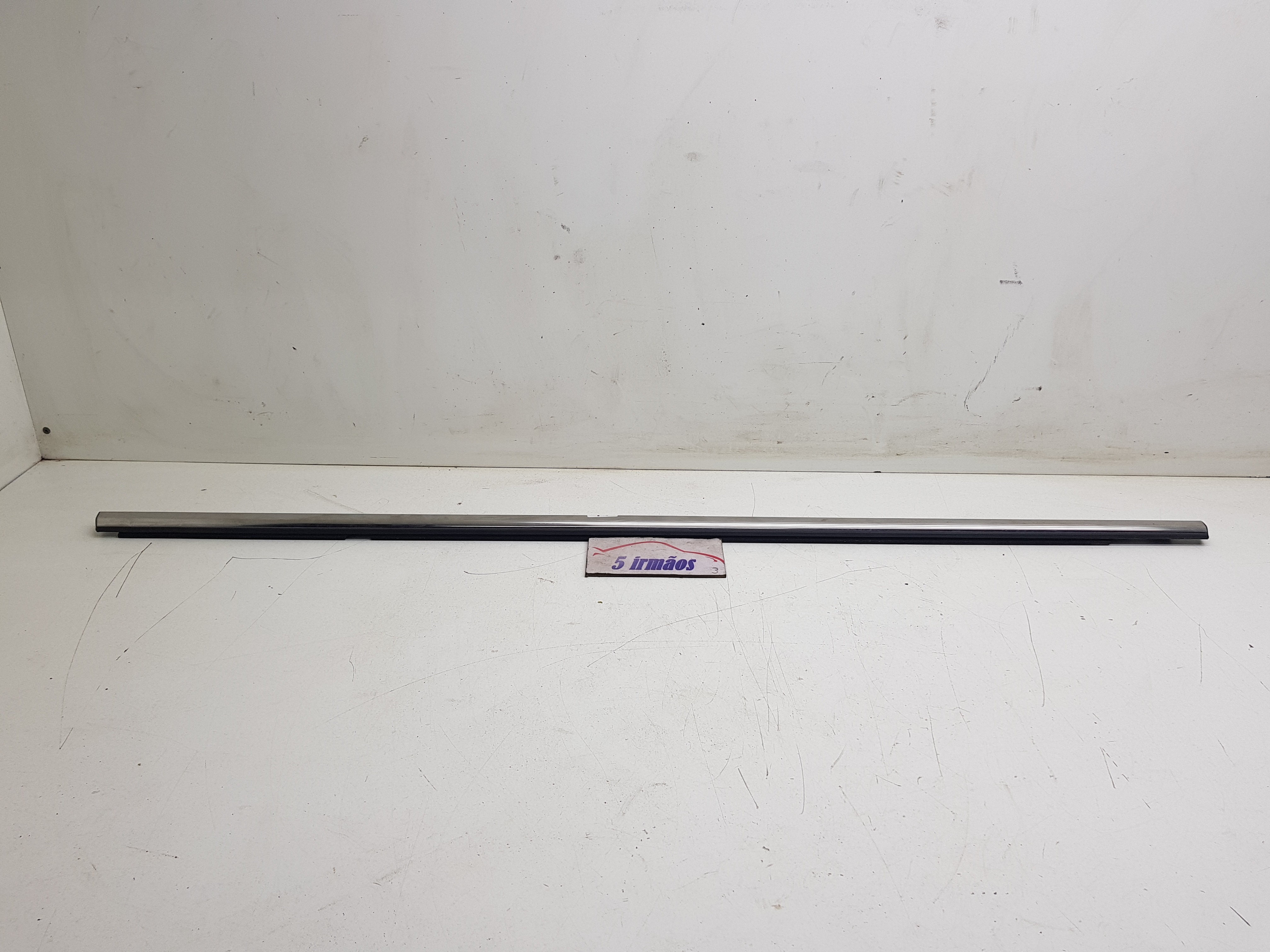 Pestana Porta Traseira Direita Vw Tiguan 350 Tsi 2.0 2020