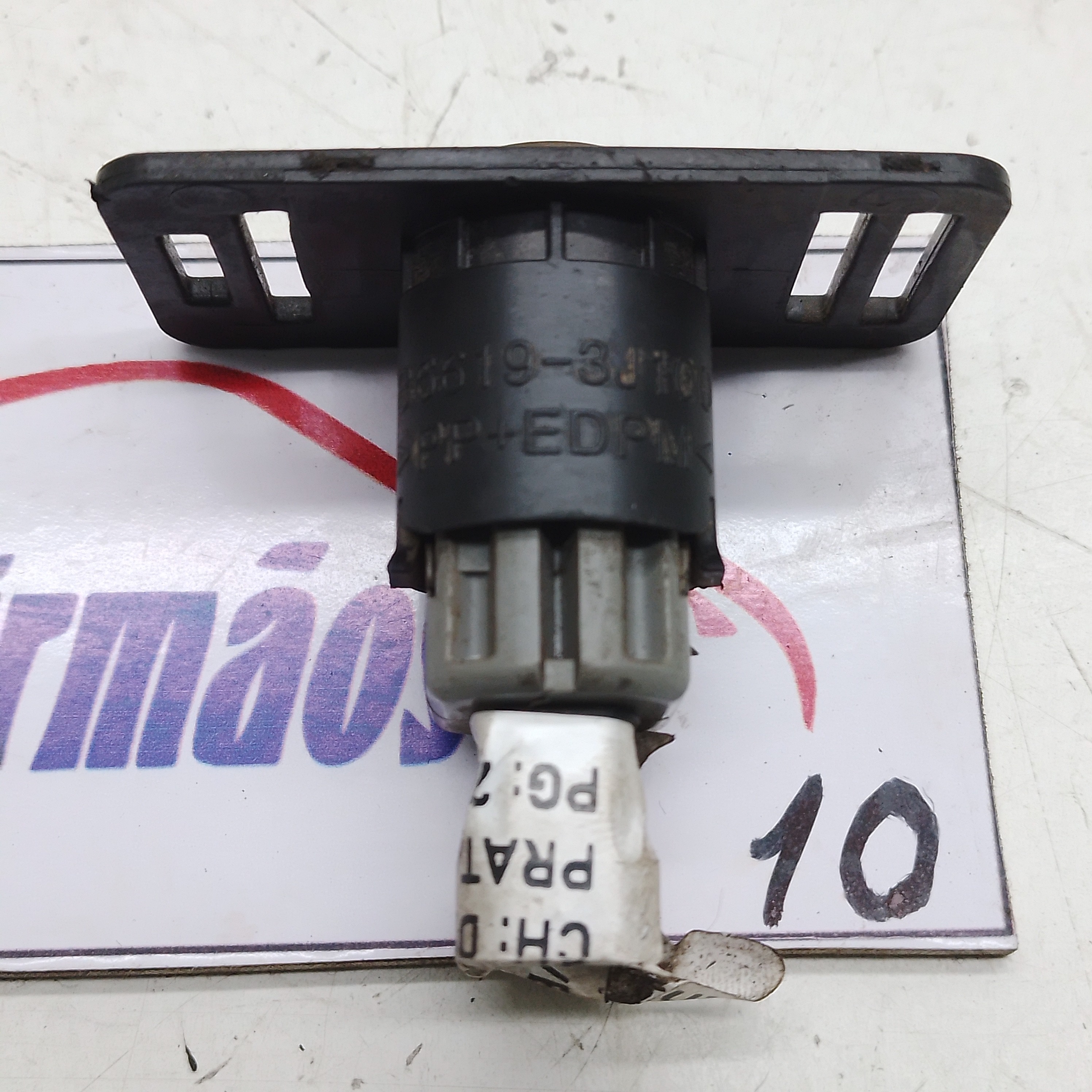 Sensor Estacionamento Hyundai Veracruz 3.8 2010 866193j100  Preto