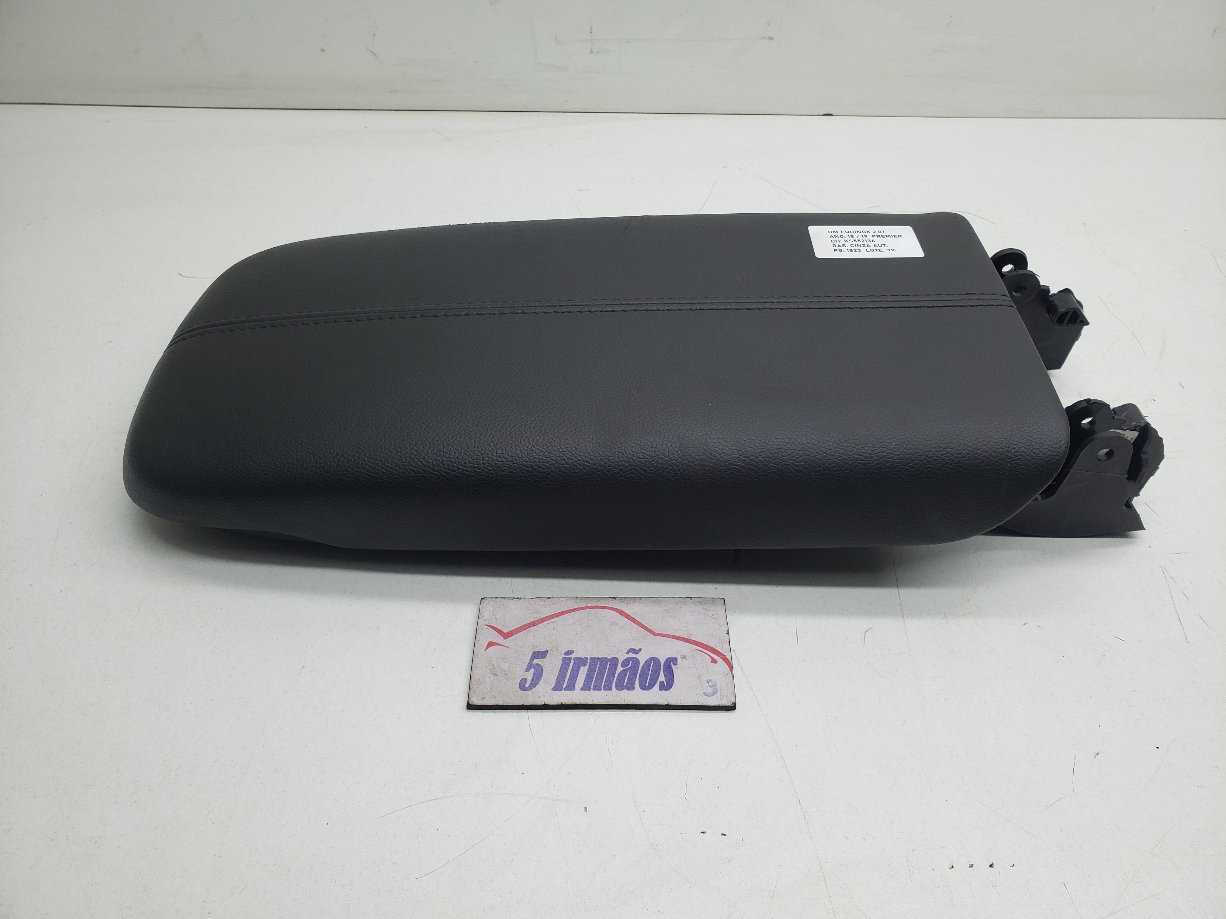 Apoio Braço Console Central Gm Equinox 2.0 2018 /2019 /2020