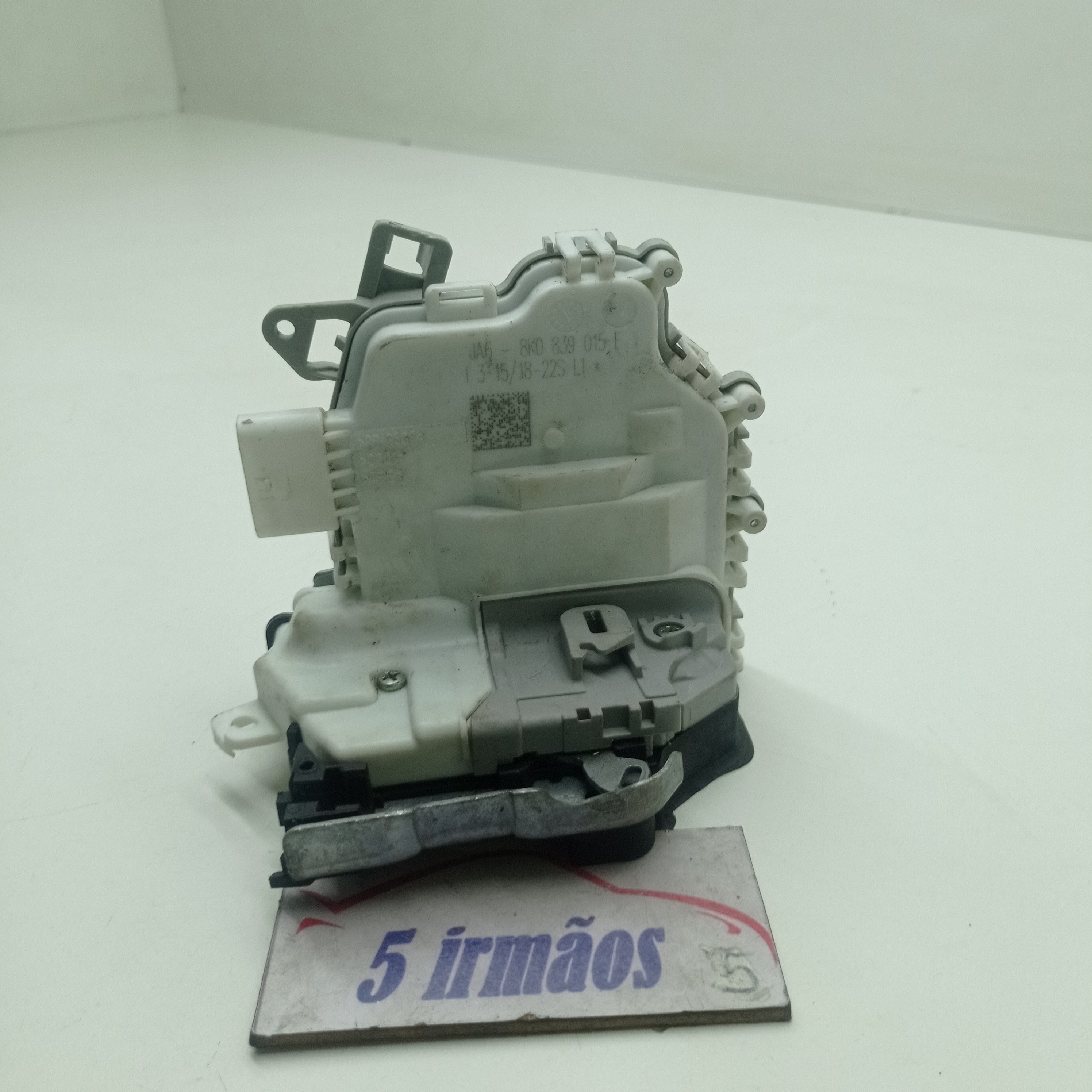 Fechadura Porta Traseira Esquerda Audi Q3 Tfsi 1.4 2018 2019