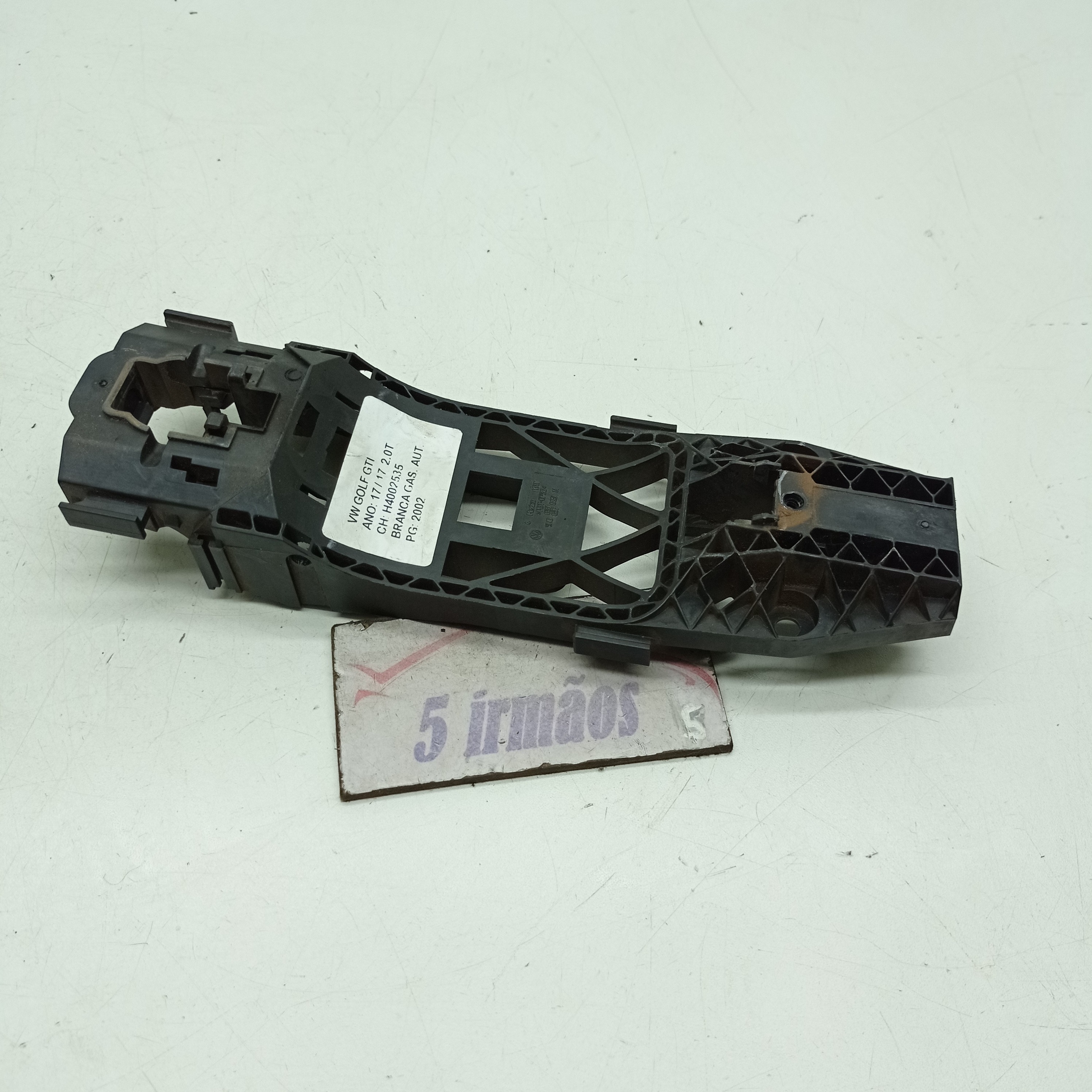 Suporte Maçaneta Traseira Esquerda Vw Golf Gti 2.0 2017 Preto Traseira