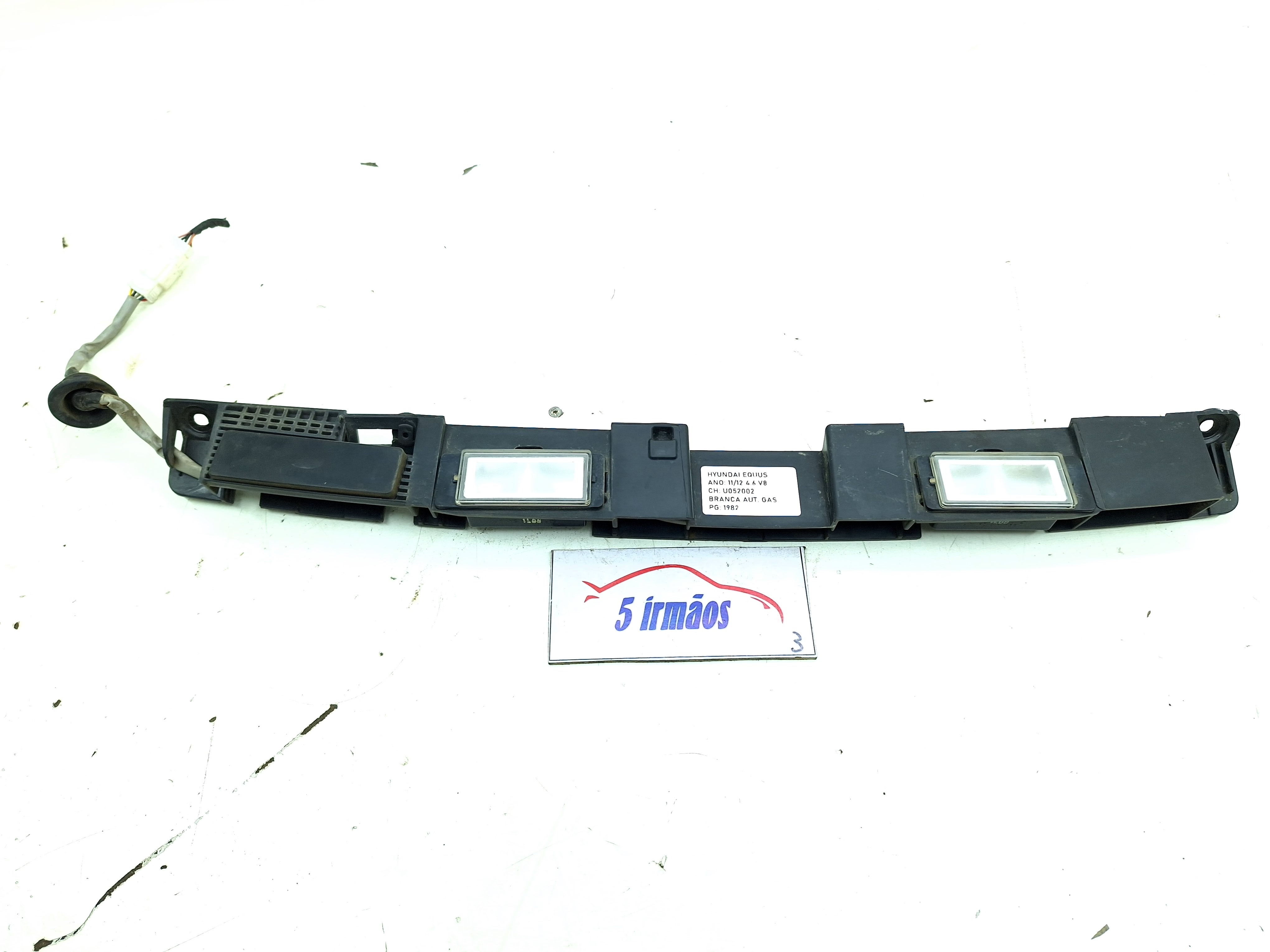 Acabamento Luz Placa Hyundai Equus 4.6 2012 / 2013