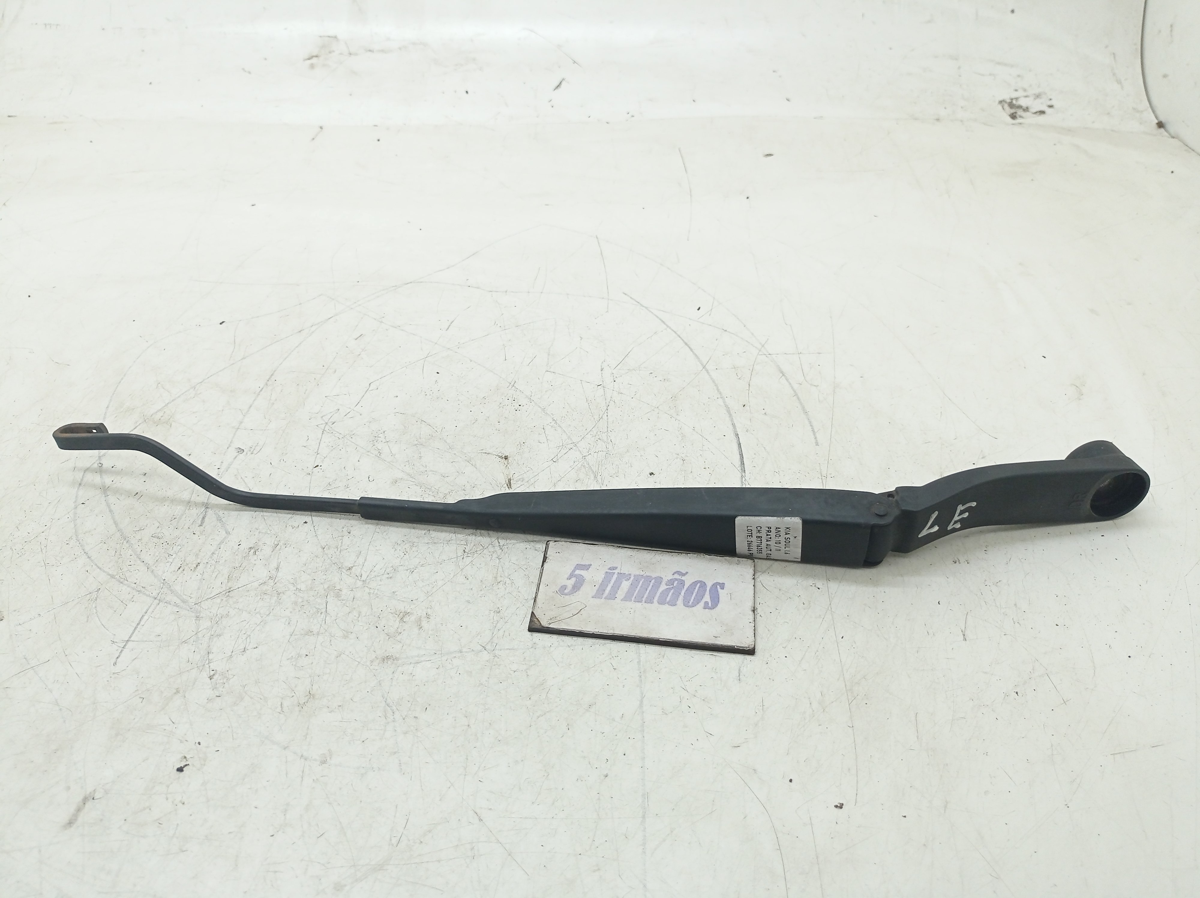 Braço Esquerdo Limpador Parabrisa Kia Soul 1.6 2010 / 2011