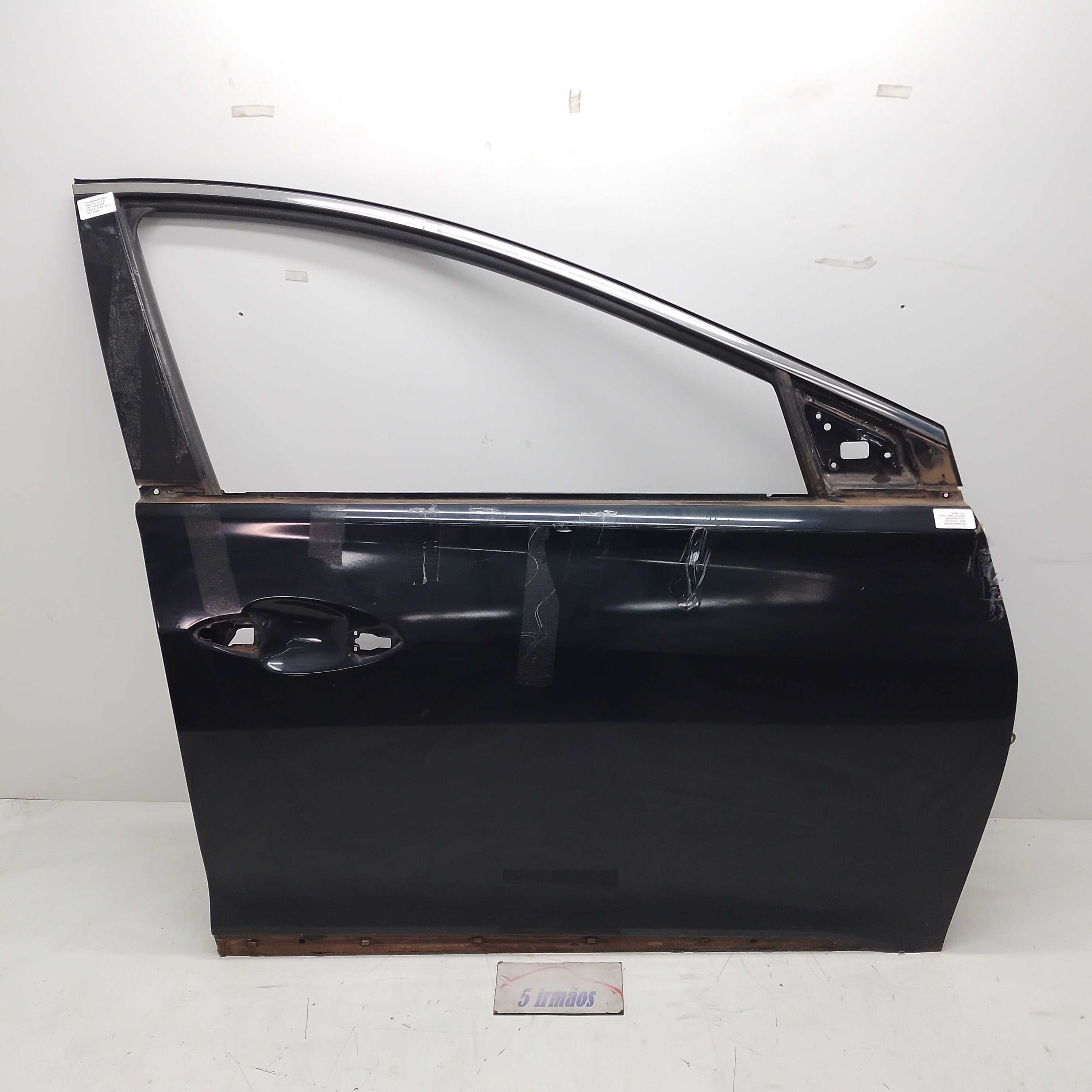 Porta Dianteira Direita Hyundai Azera 3.0 2011 / 2012  Dianteira Direito Preto