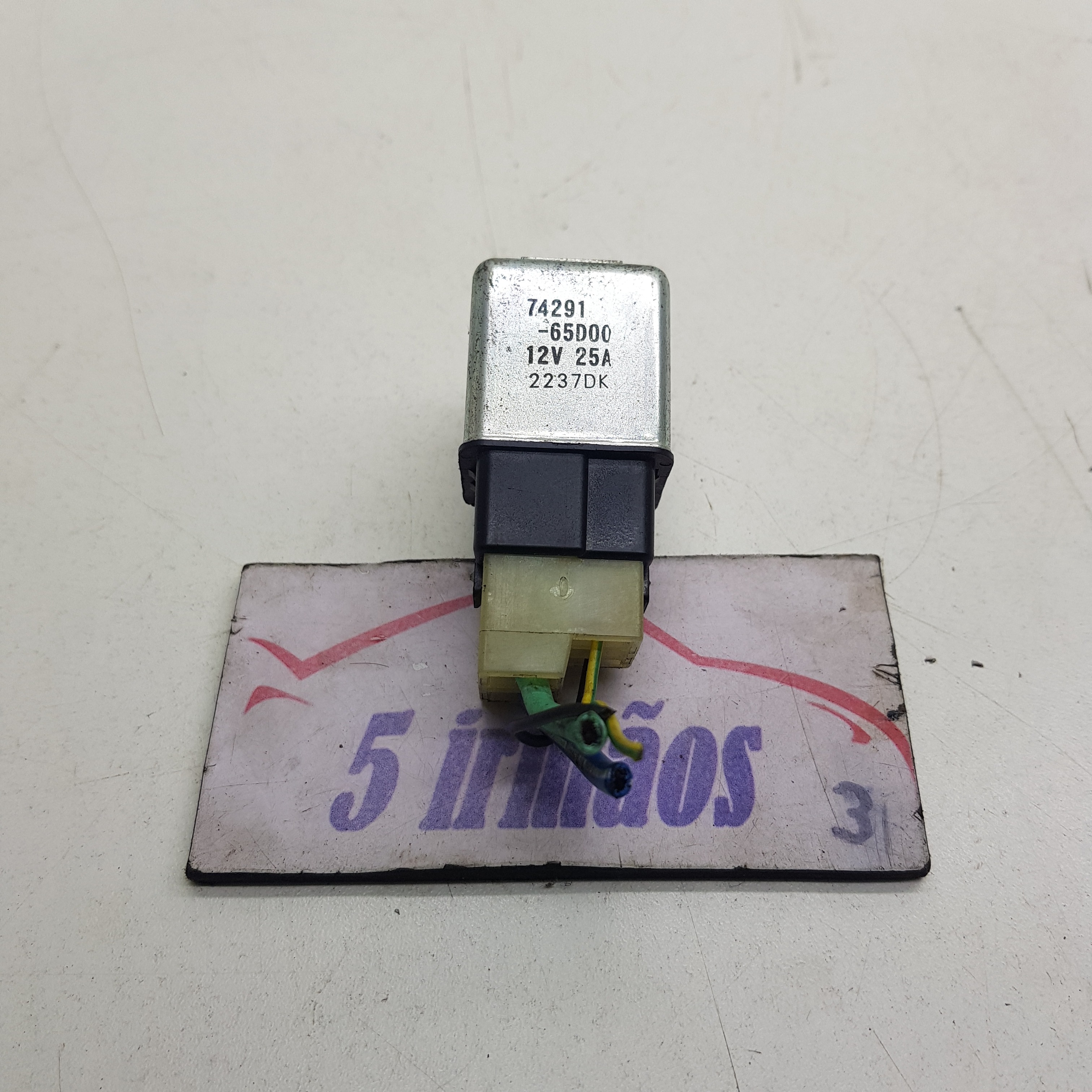 Relé Sensor Ar Condicionado Gm Tracker 2.0 2008 Nº7429165d00