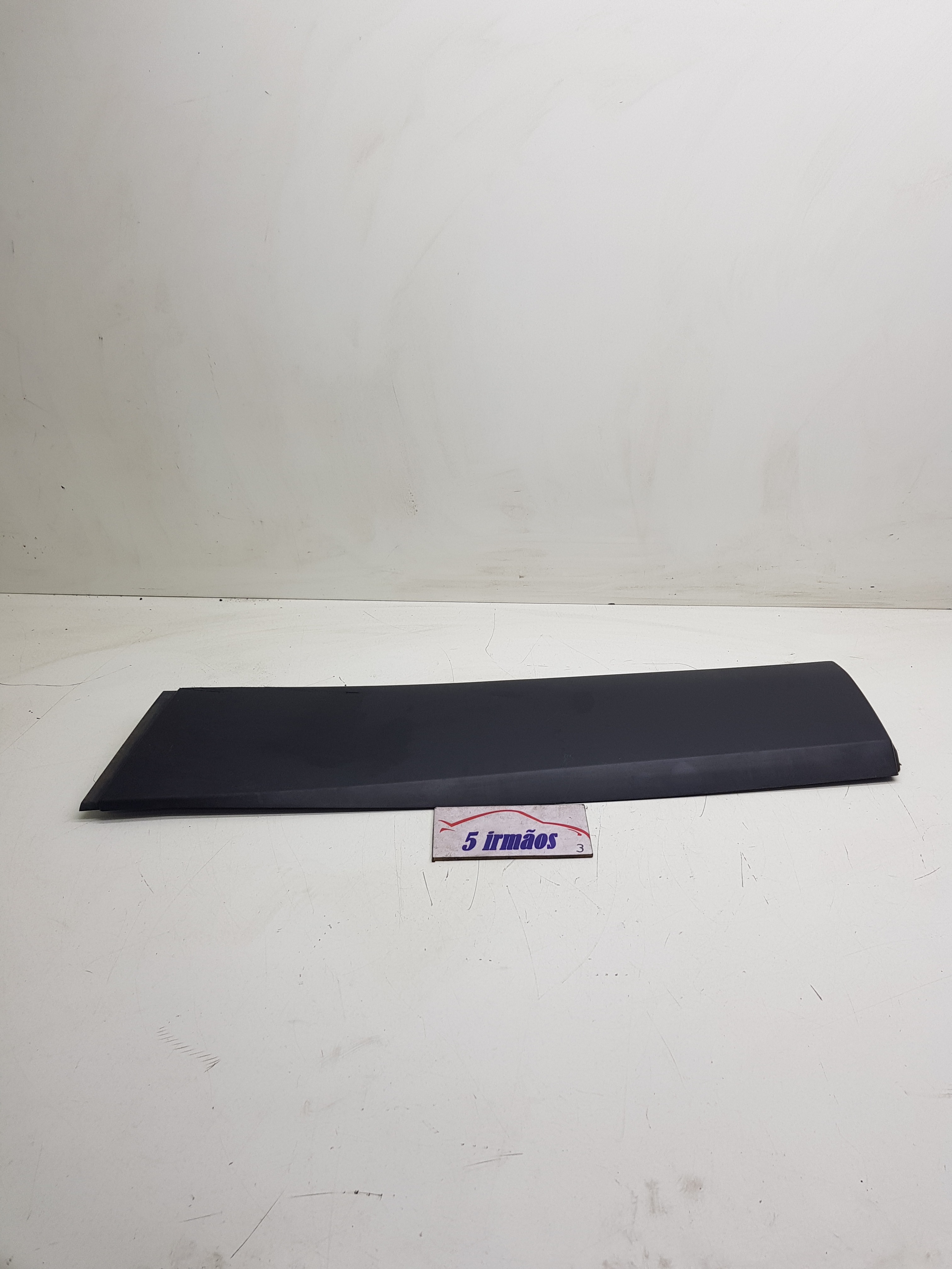 Acabamento Porta Traseira Esquerda Jeep Cherokee 3.2 2014