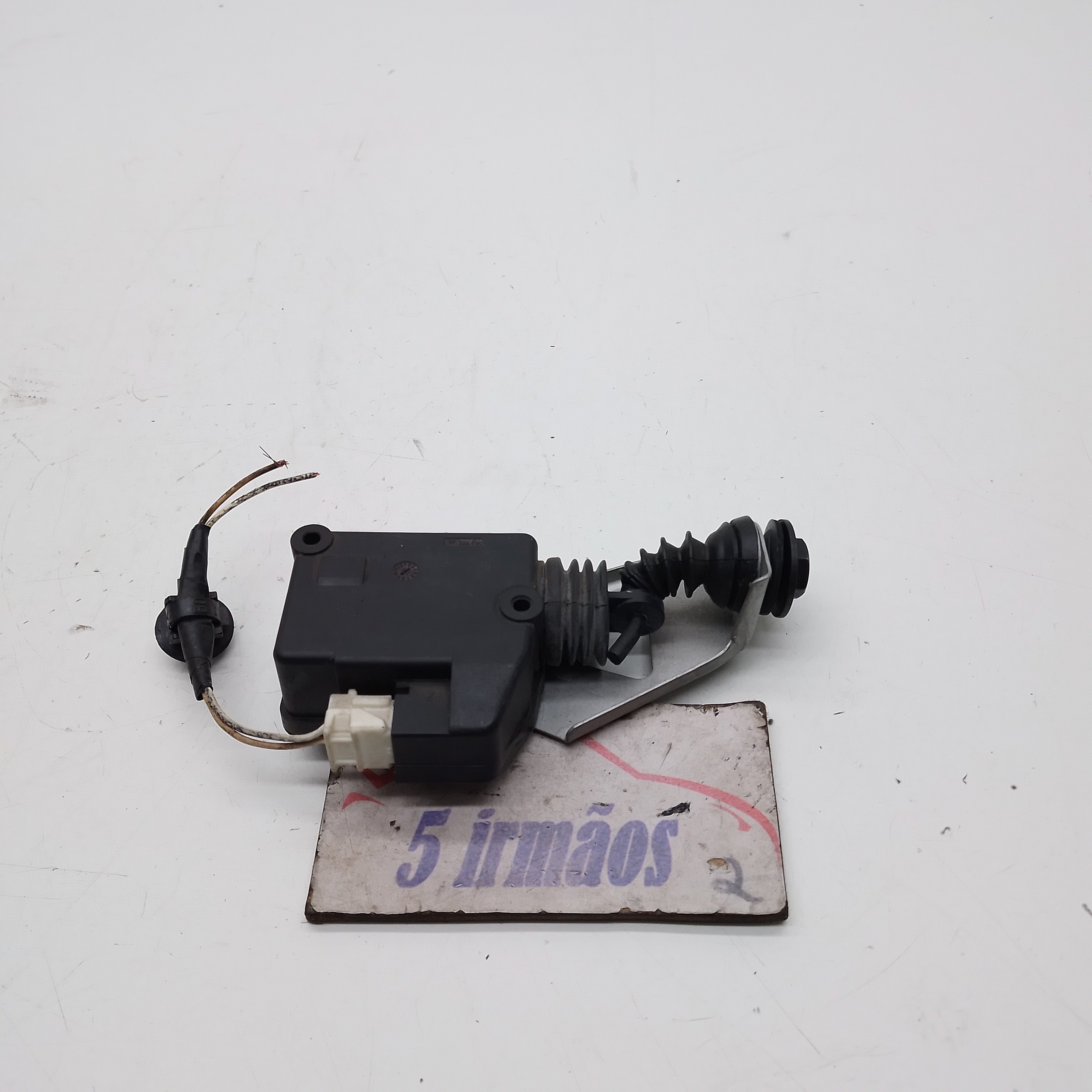 Motor Atuador Portinhola Peugeot Rcz 1.6 2012 / 2013 Preto 2012