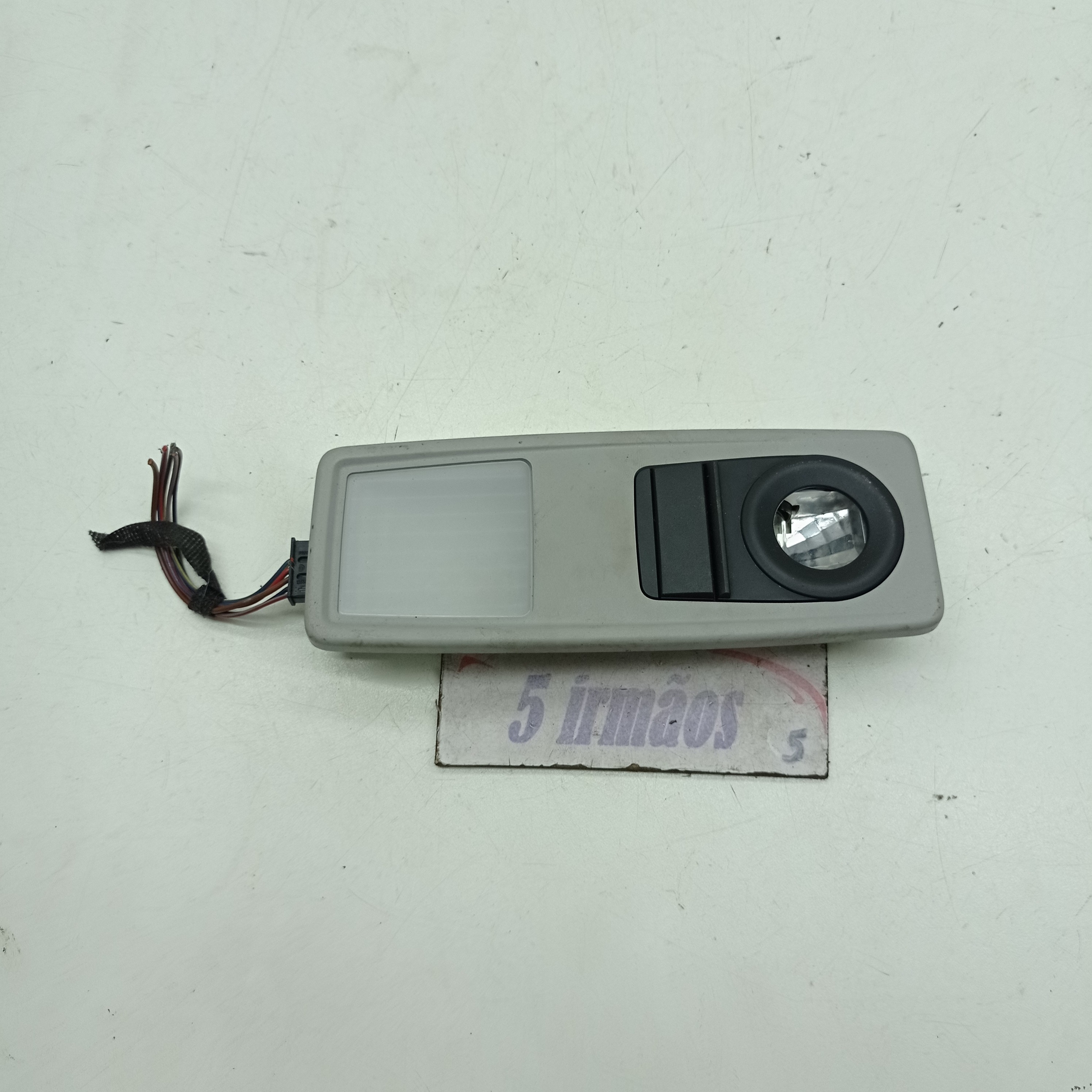 Luz Cortesia Direita Bmw X1 Turbo 2.0 2014 2015 9215612