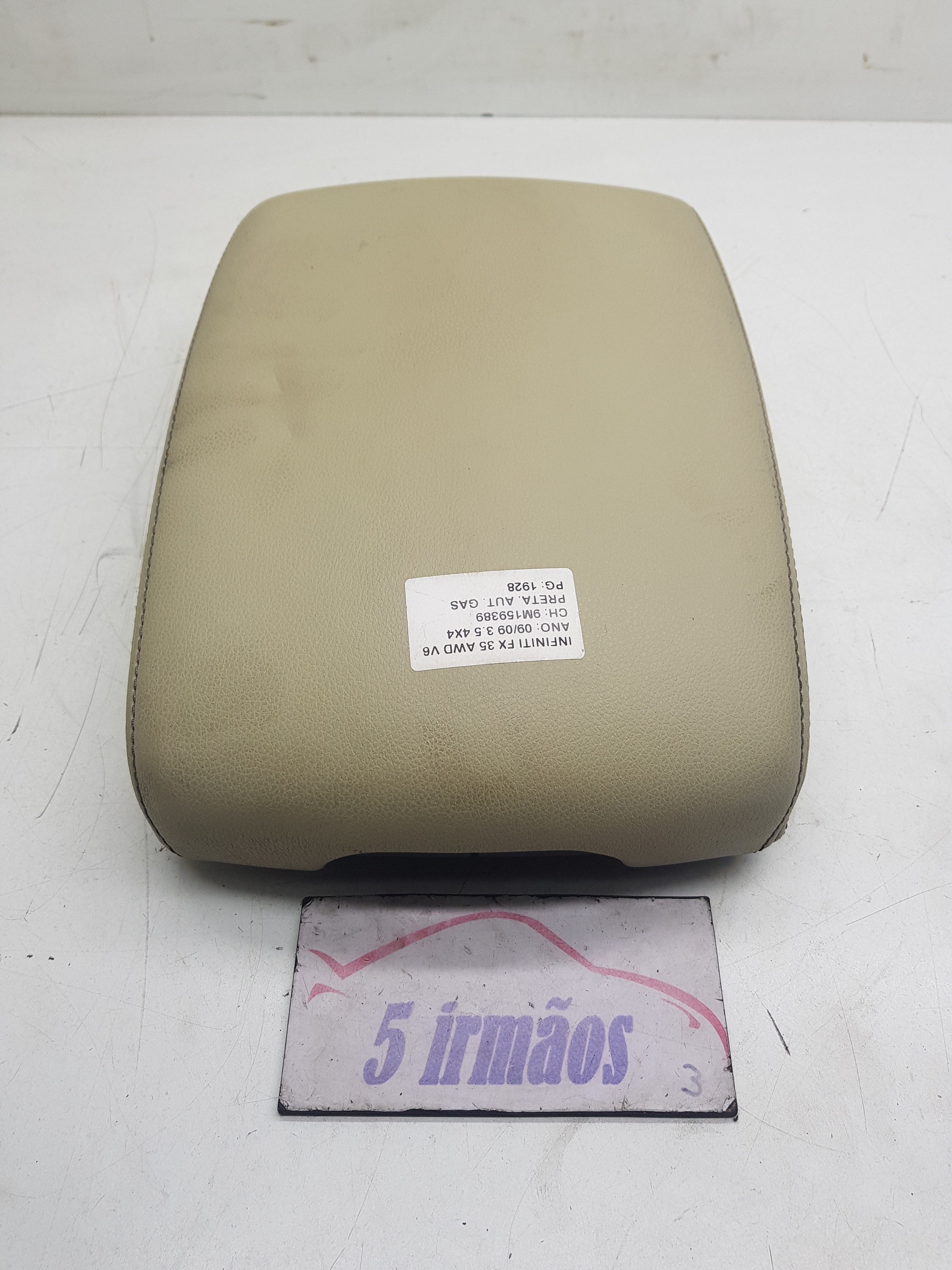 Apoio Braço Console Central Infiniti Fx35 3.5 2009 / 2010