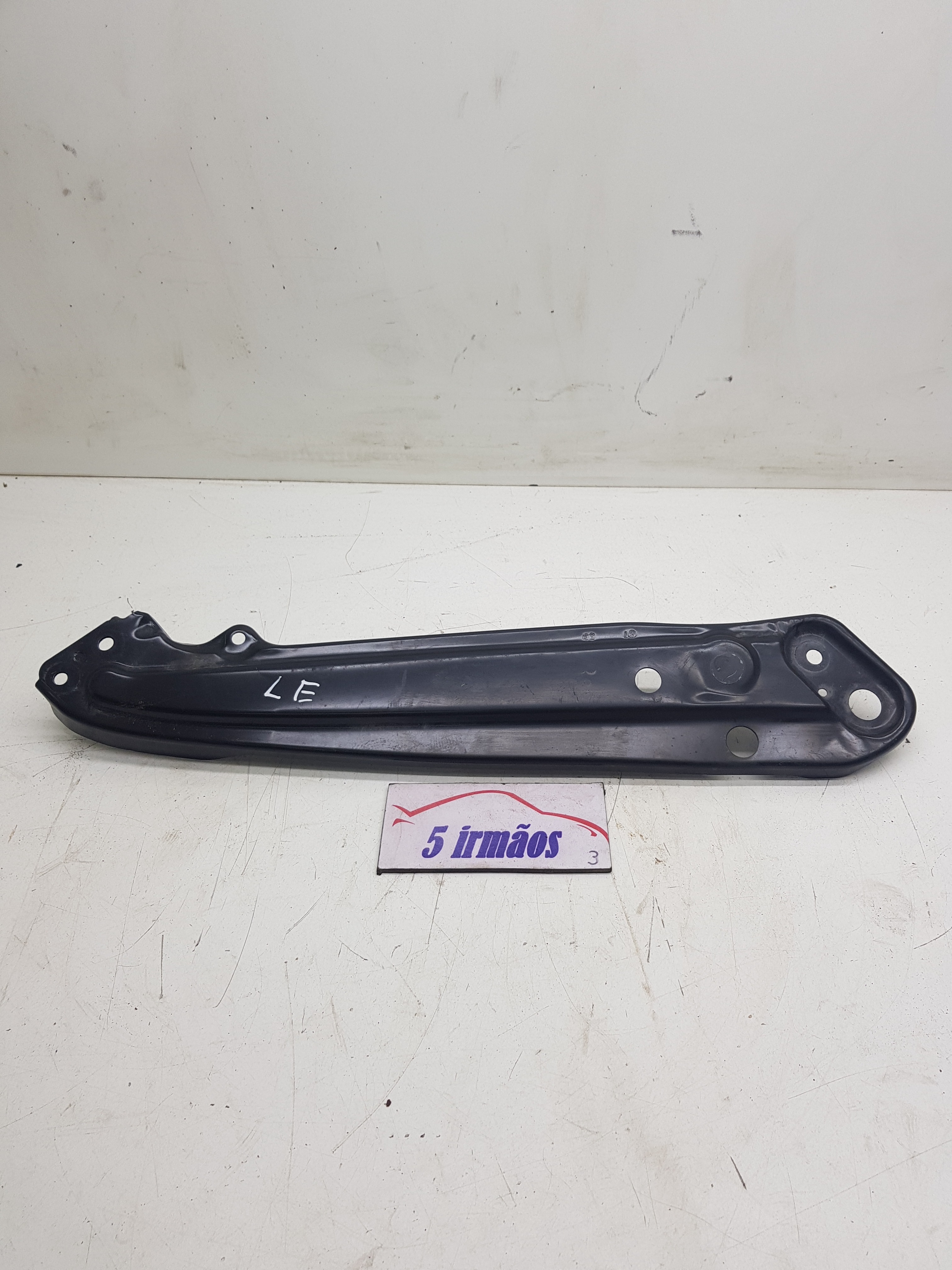 Suporte Farol Esquerdo Vw Jetta Tsi 1.4 2018 / 2019