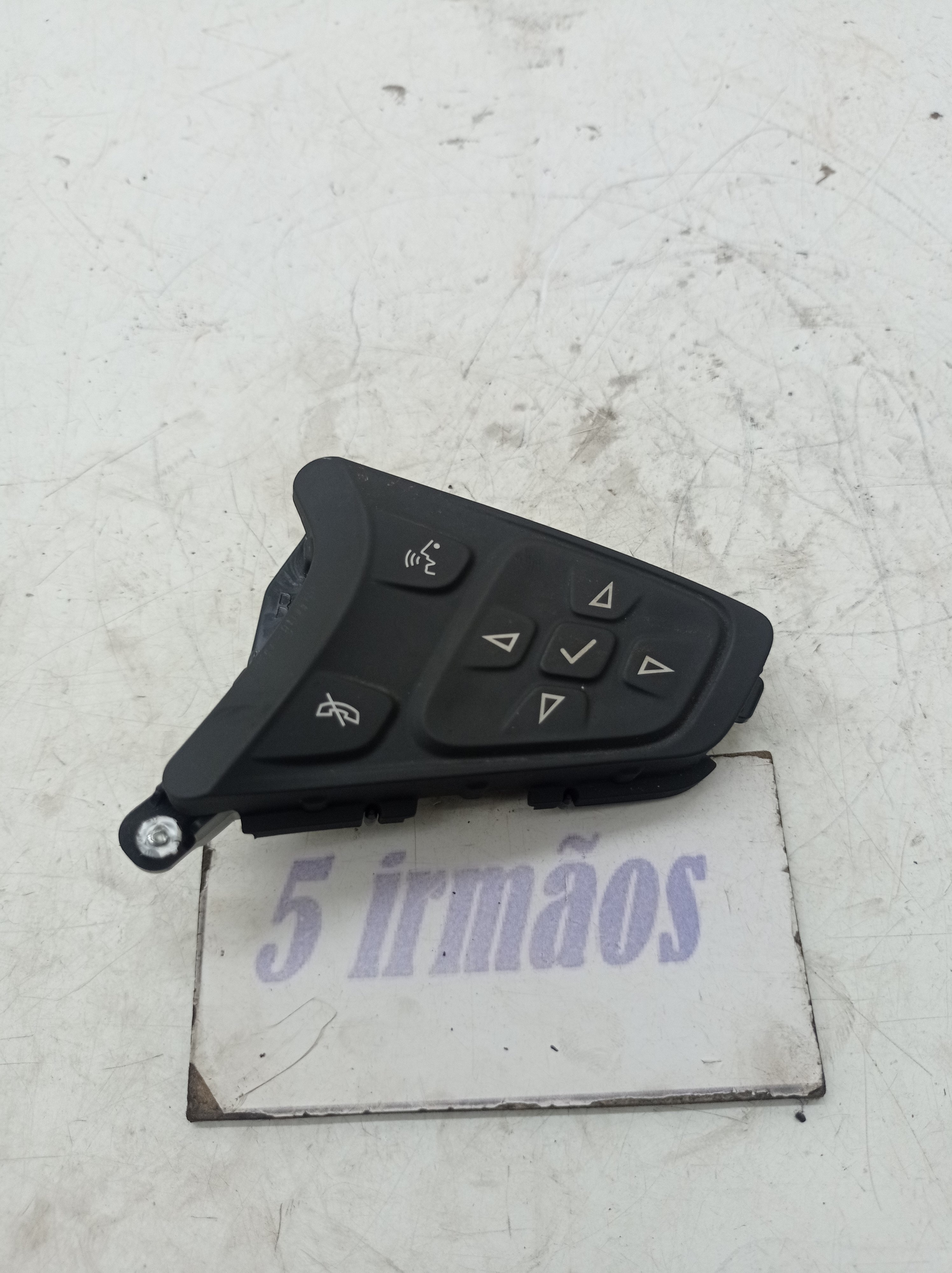 Botão Comando Volante Gm Equinox 2.0 2017 / 2018 N39038550