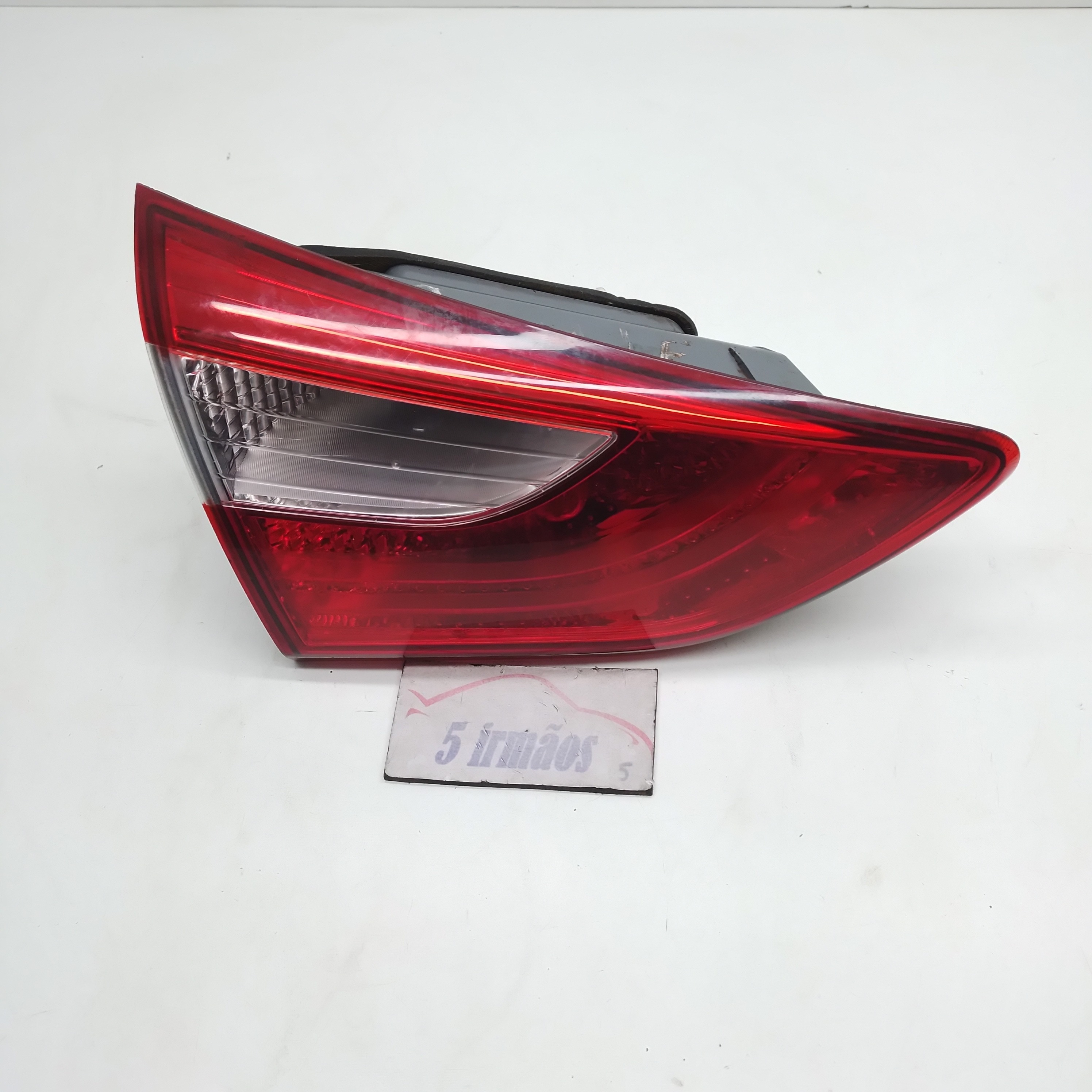 Lanterna Esquerda Tampa Traseira Hyundai I30 2014 Esquerdo Vermelho