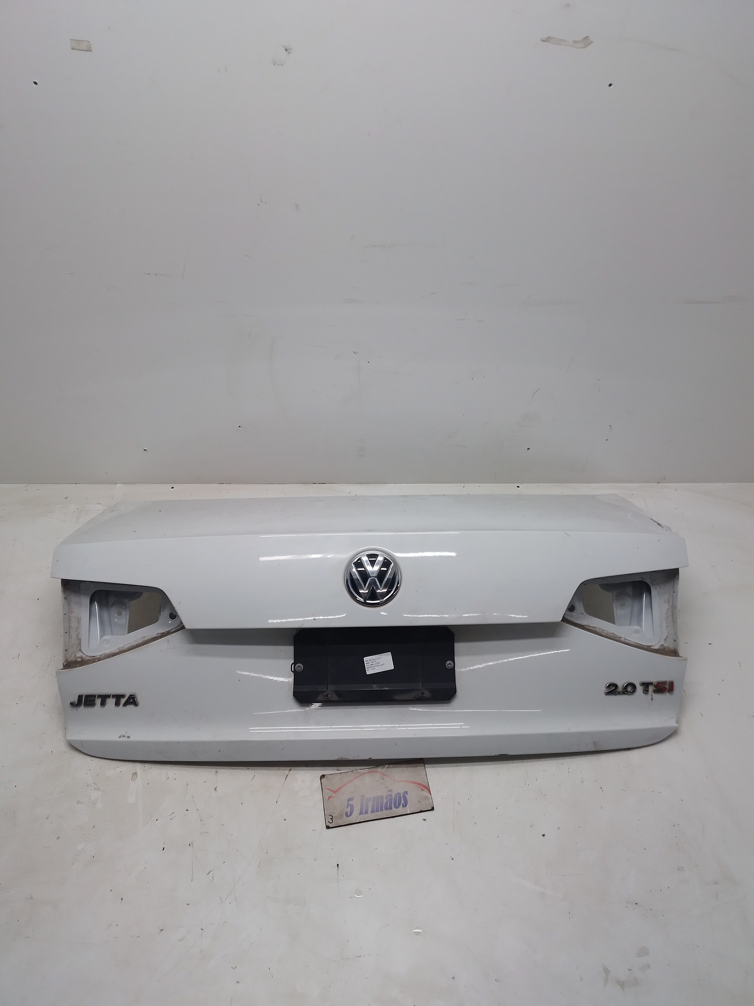 Tampa Traseira Porta Malas Vw Jetta Tsi 2.0 2015 / 2016