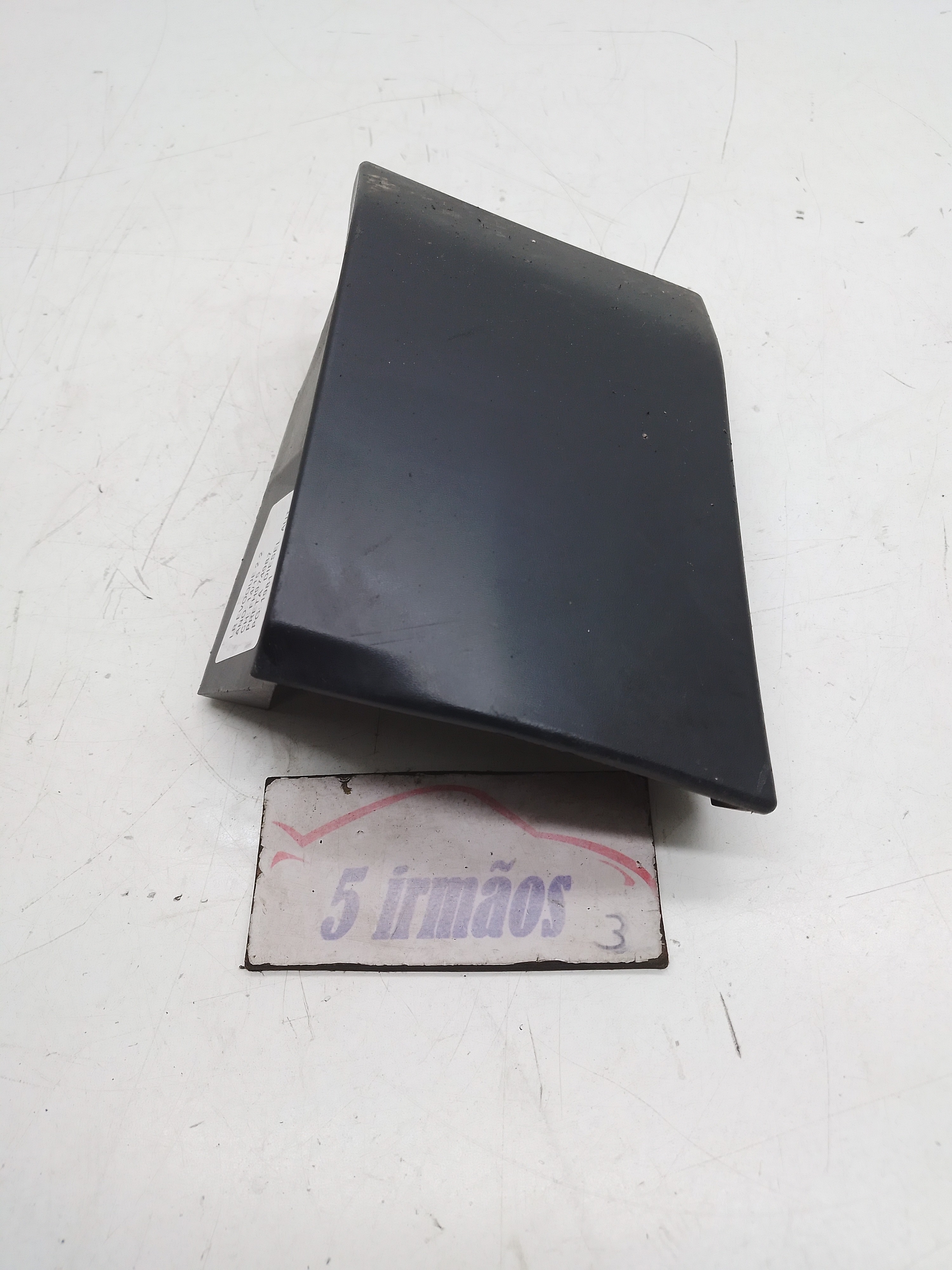 Acabamento Spoiler Esquerdo Evoque 2.2 2014 / 2015 Preto