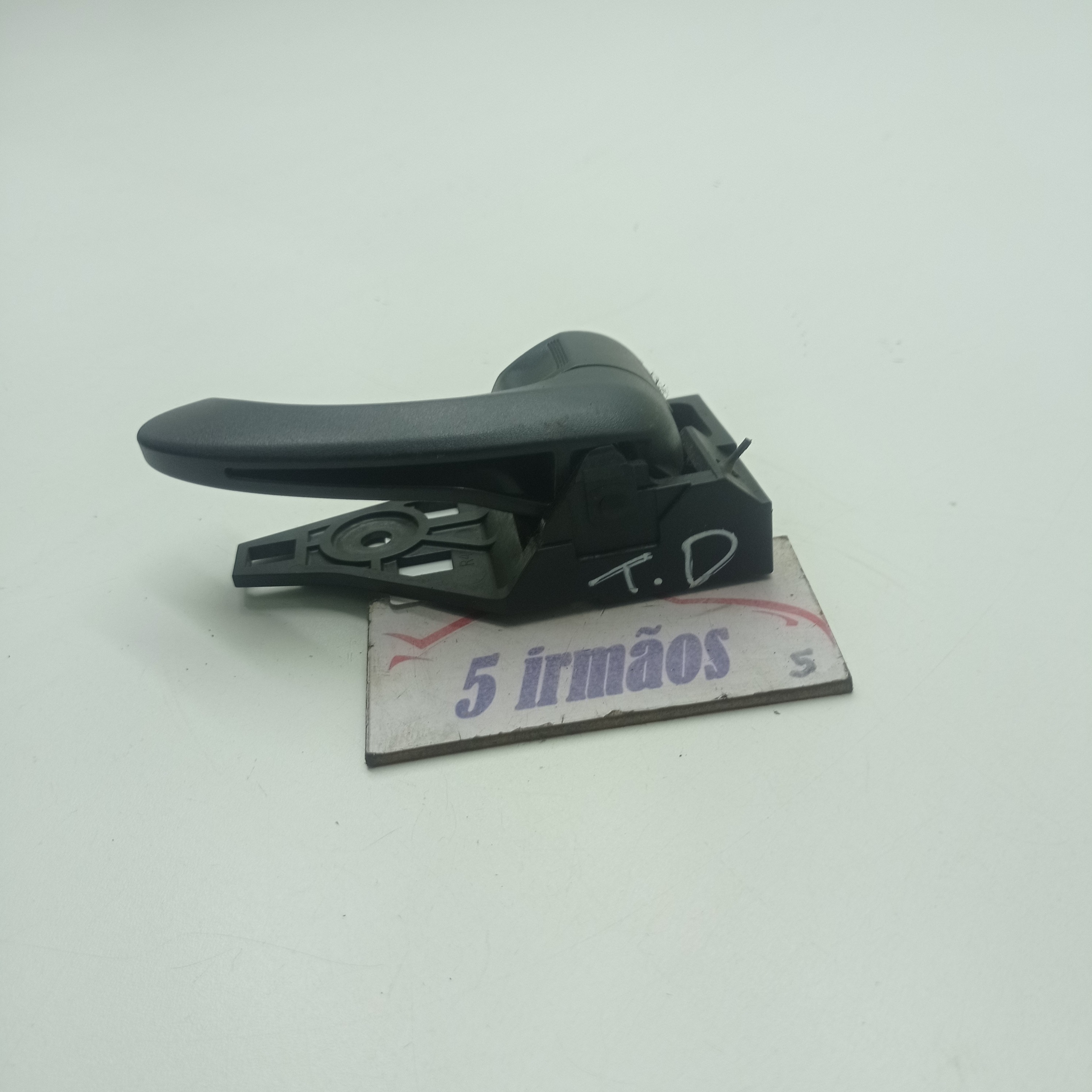Maçaneta Interna Traseira Direita Toyota Rav4 2.4 4×4 2010 Preto Traseira