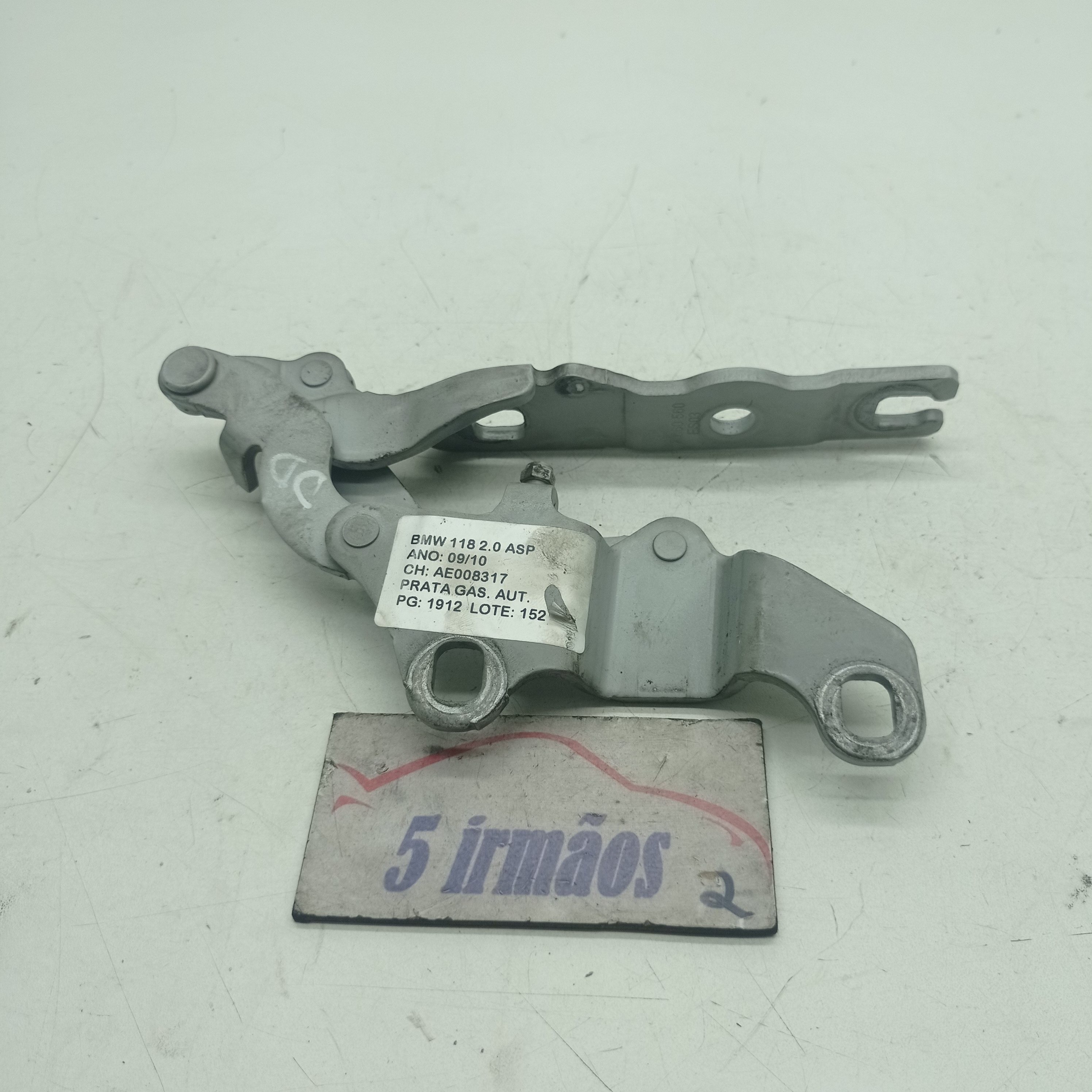Dobradiça Direita Capô Bmw 118i 2.0 Asp 20109 2010 7060560