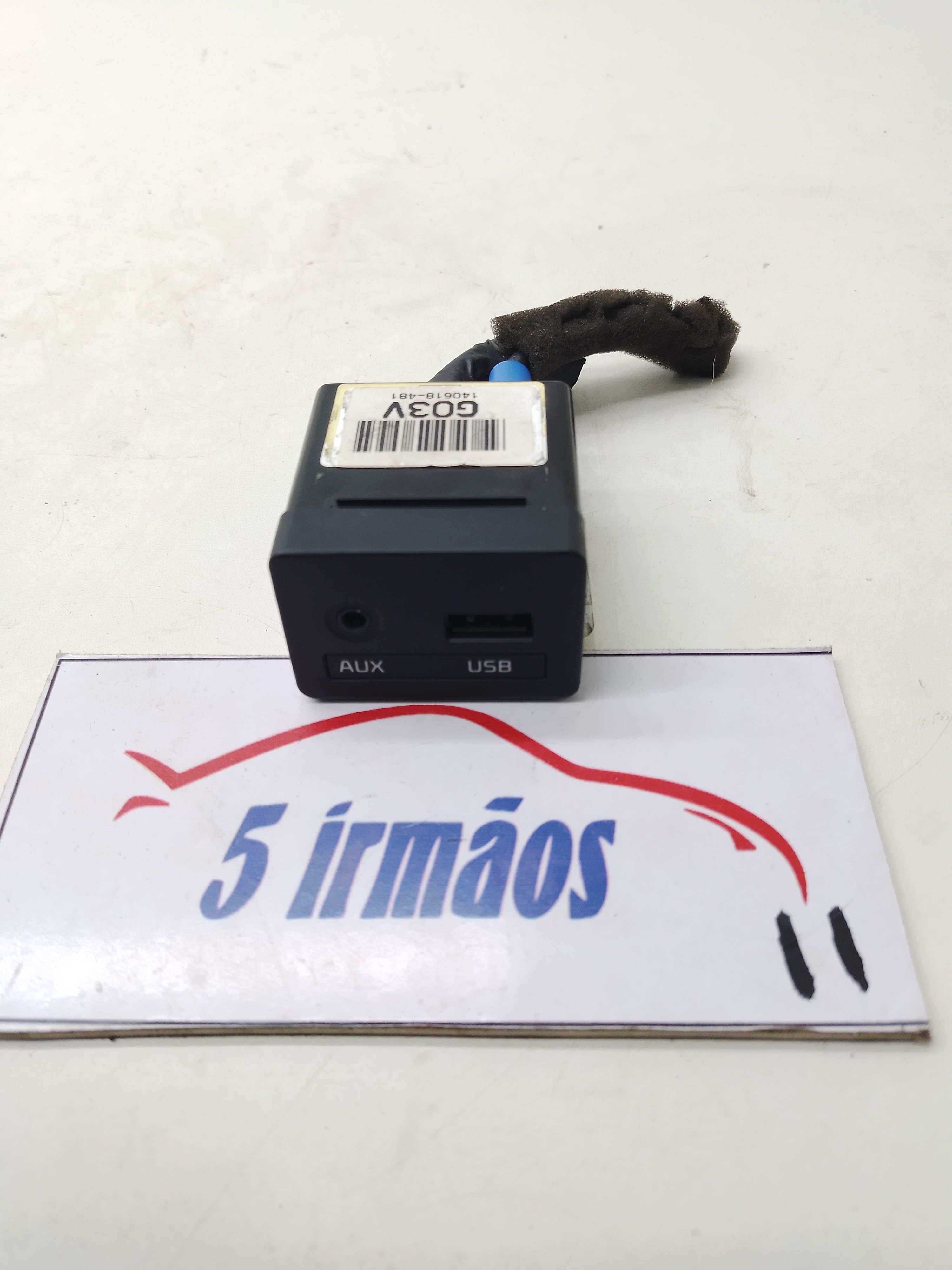 Entrada Usb Auxiliar Kia Sorento 3.5 2014 / 2015 Nº62015658