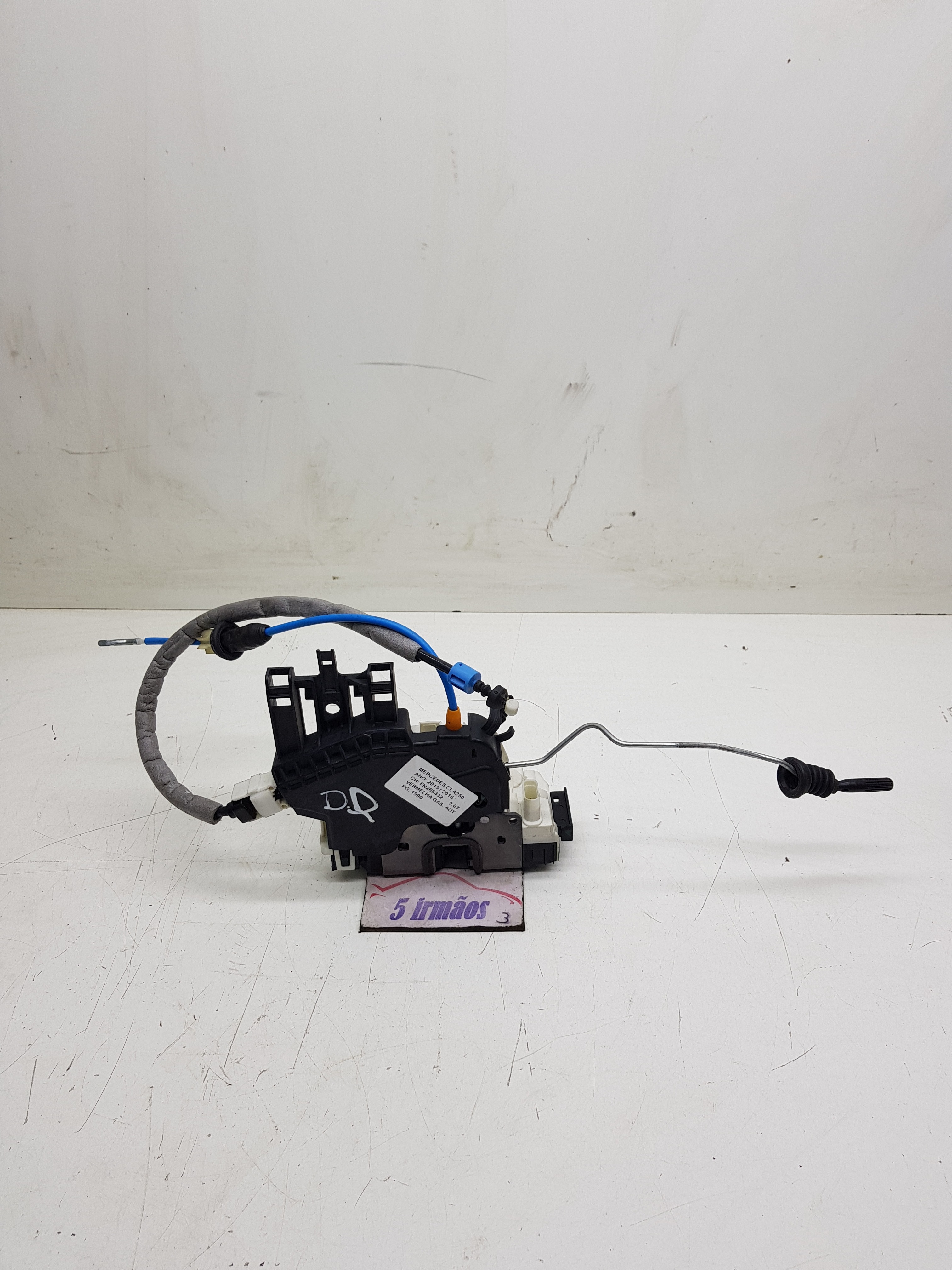 Fechadura Porta Dianteira Direita Mercedes Cla250 2.0 2015