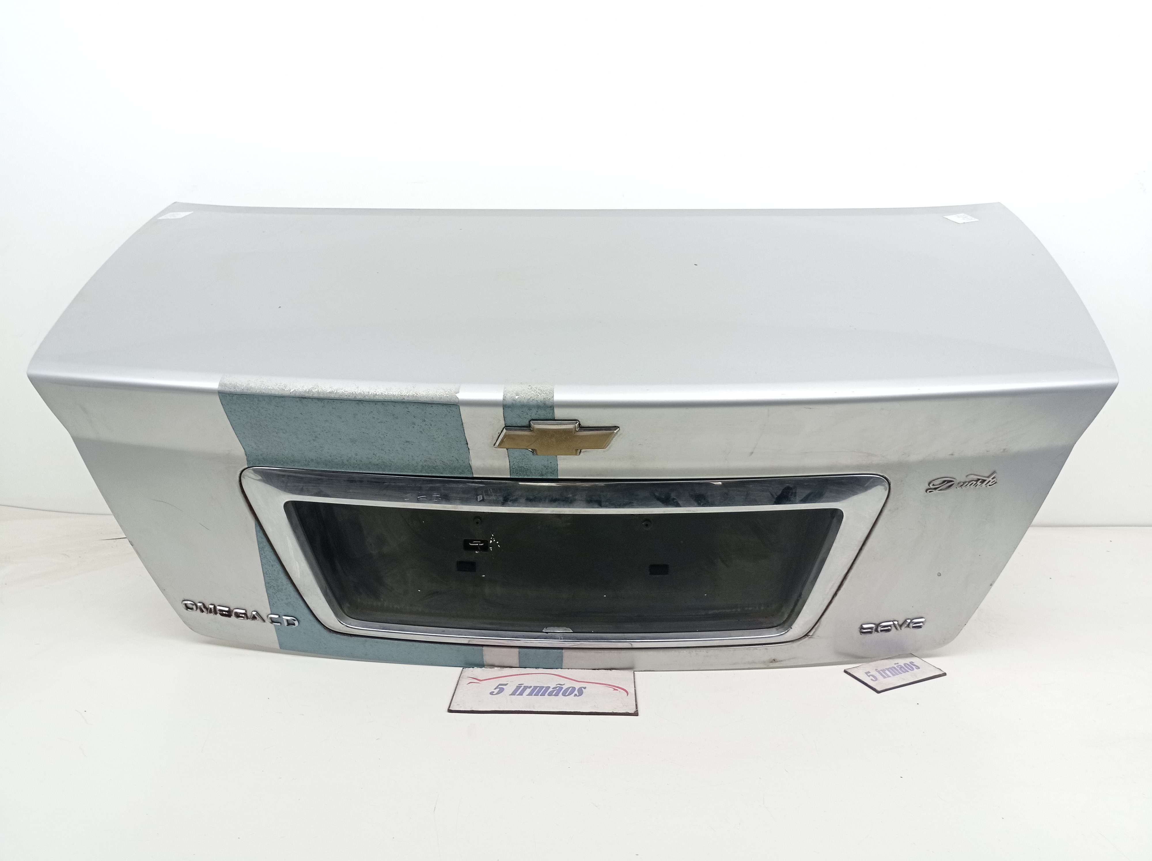 Tampa Traseira Porta Malas Gm Omega Cd 3.6 V6 2005 / 2006