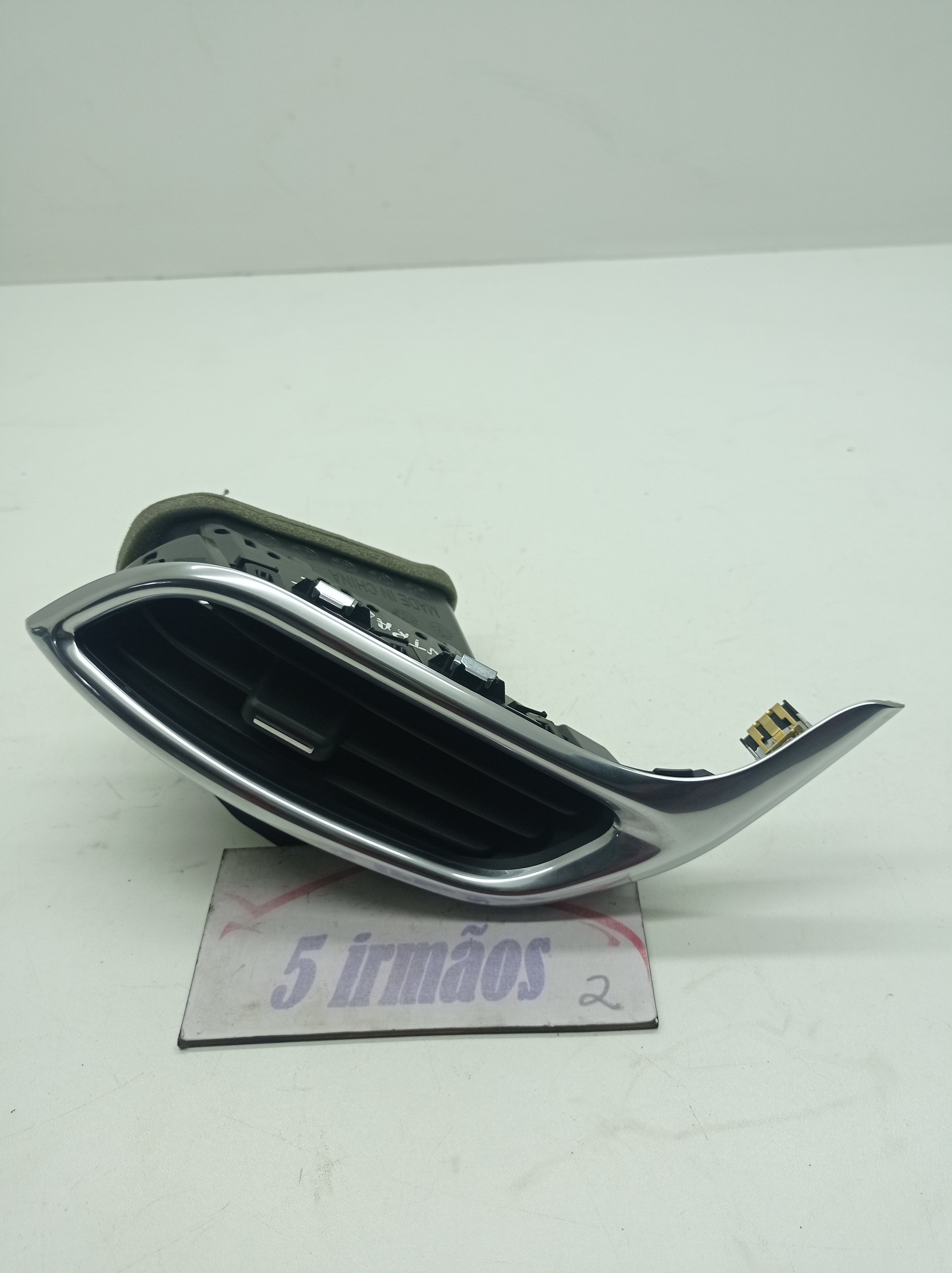 Difusor Ar Central Esquerdo Gm Equinox 2.0 2018 / 2019