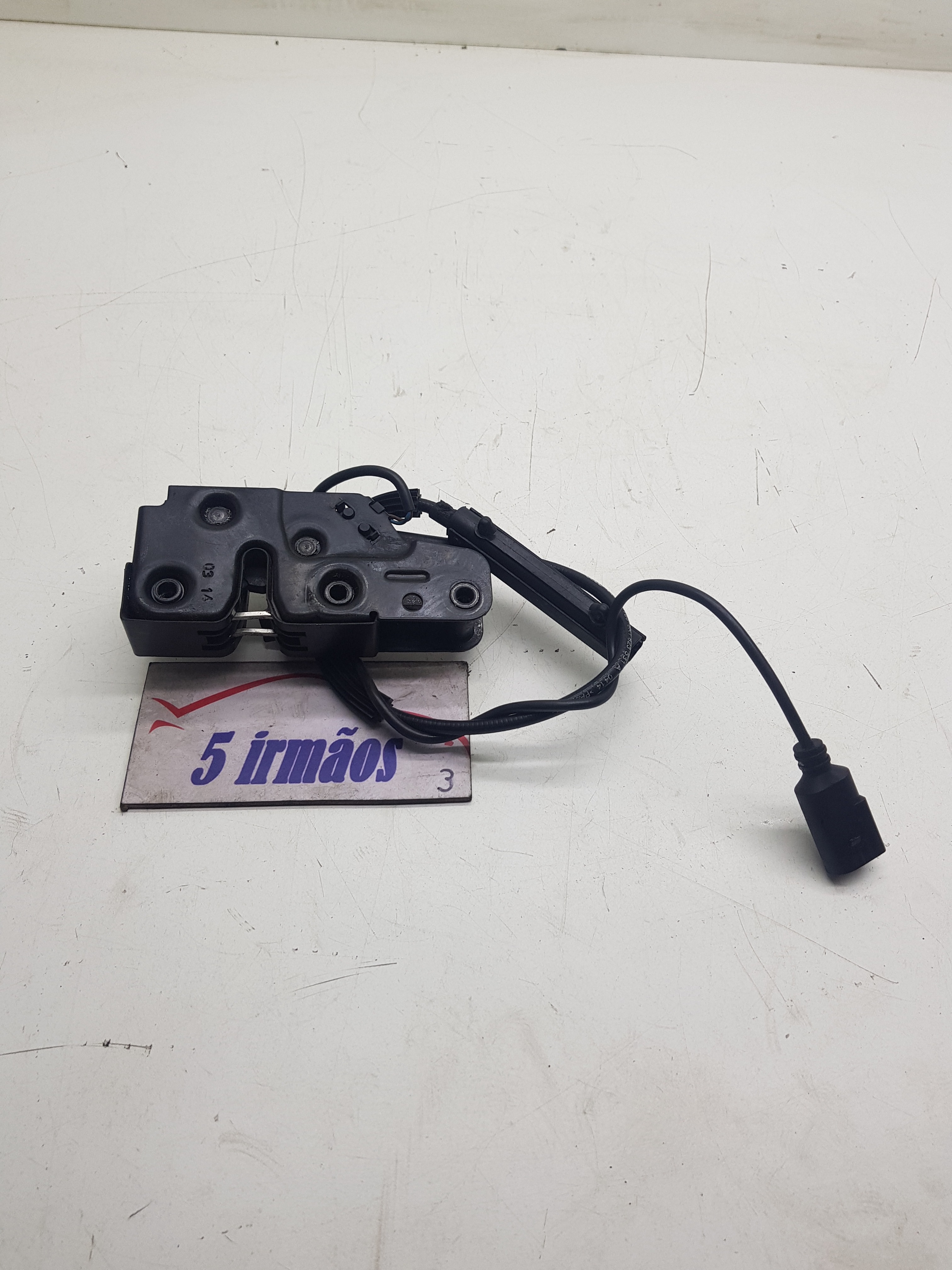 Fechadura Trava Capô Audi S5 Tfsi 3.0 2014 8k1823746
