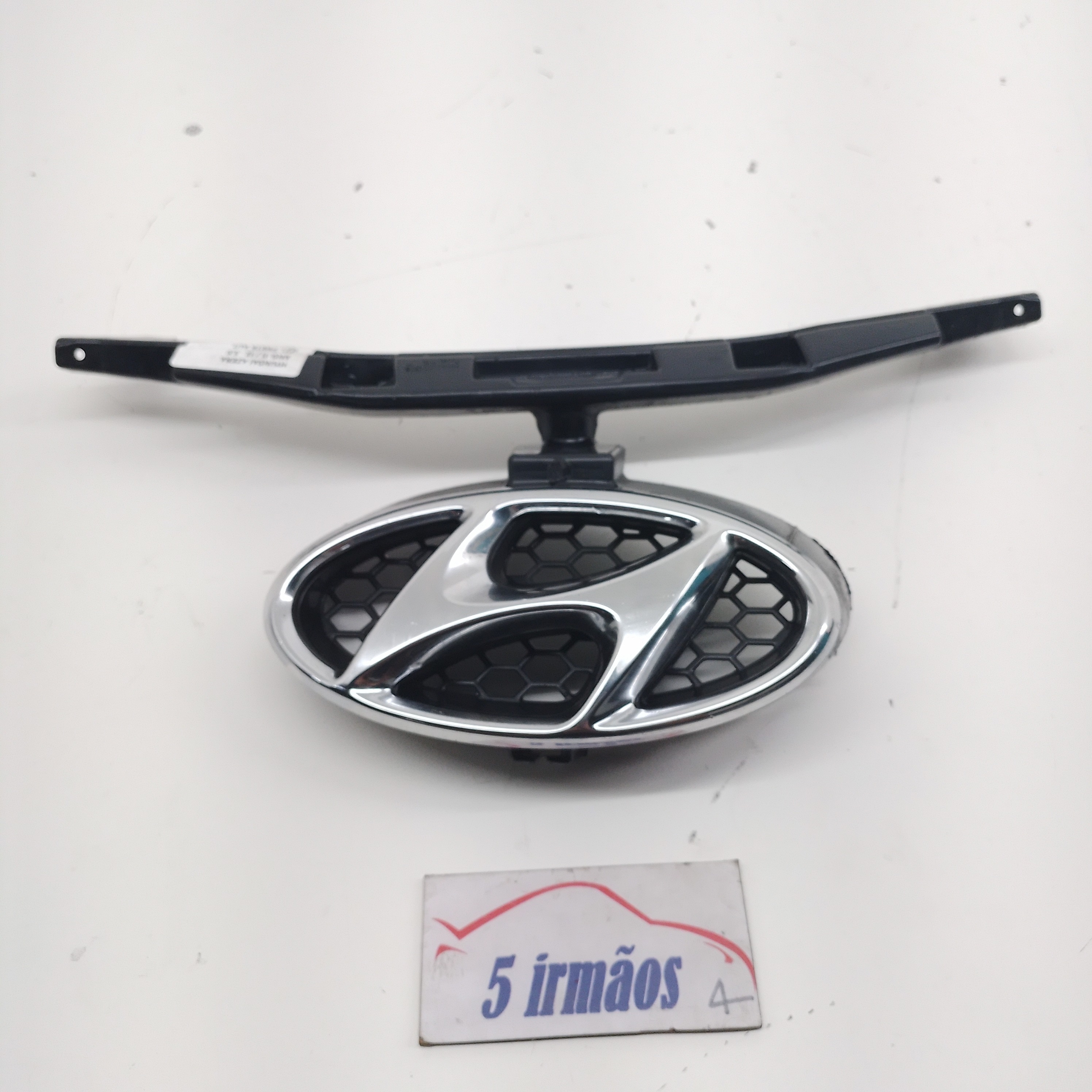 Emblema Grade Parachoque Hyundai Azera 3.0 V6 2013 2014 2015
