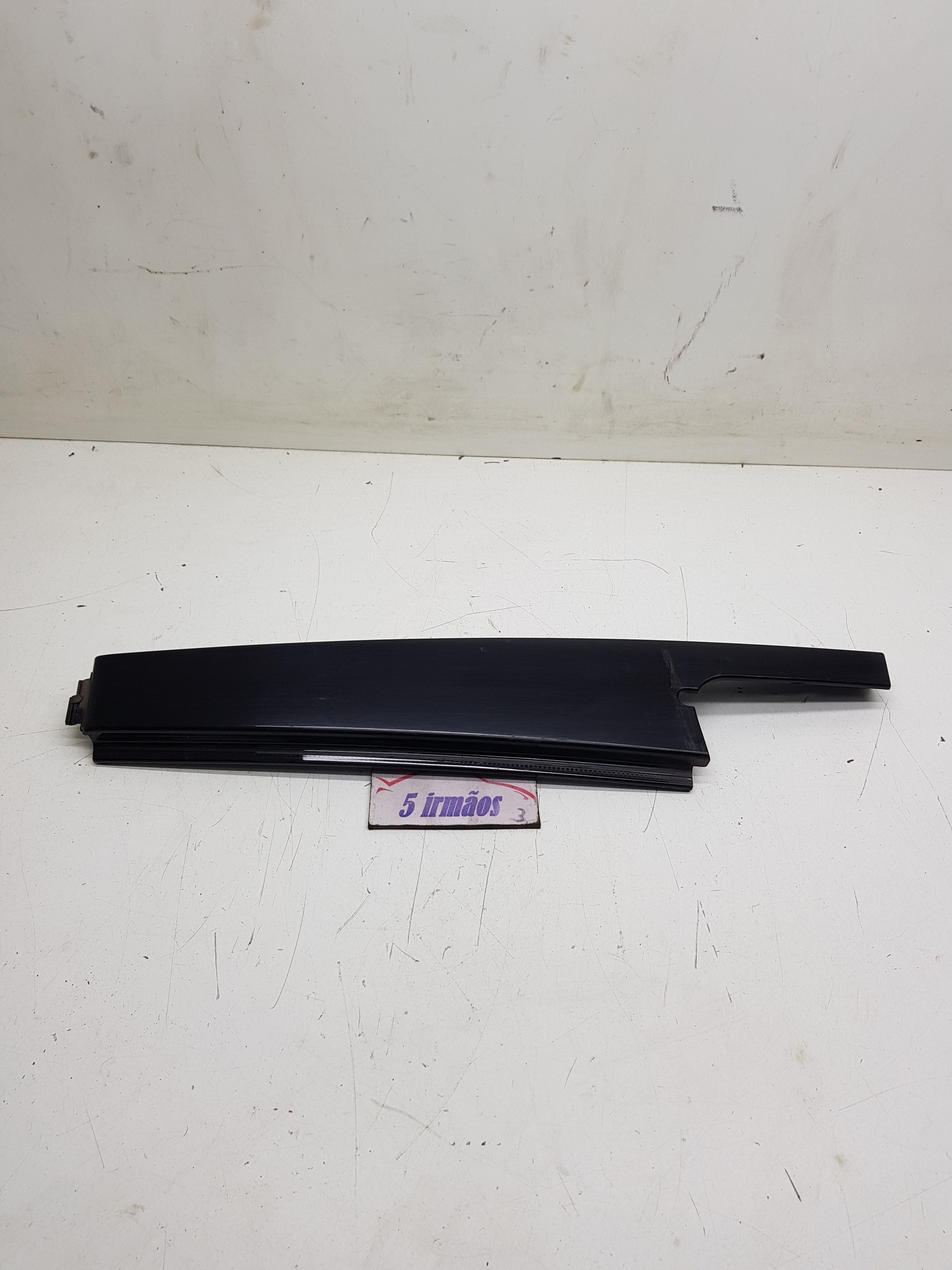 Moldura Porta Traseira Esquerda Evoque 2.0 2012 / 2013