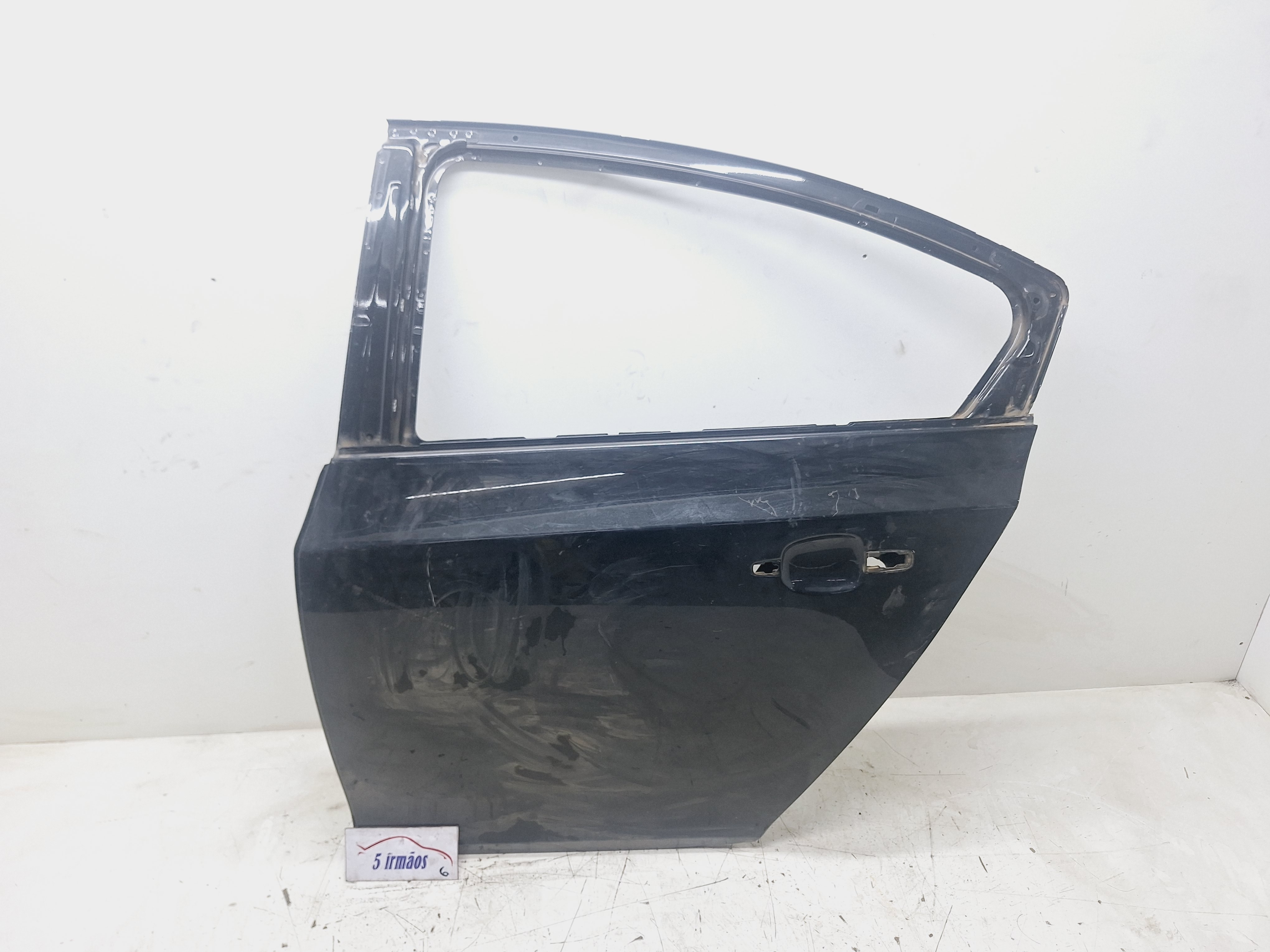 Porta Traseira Esquerda Gm Cruze 1.8 2011/2012 Traseira Esquerdo Preto