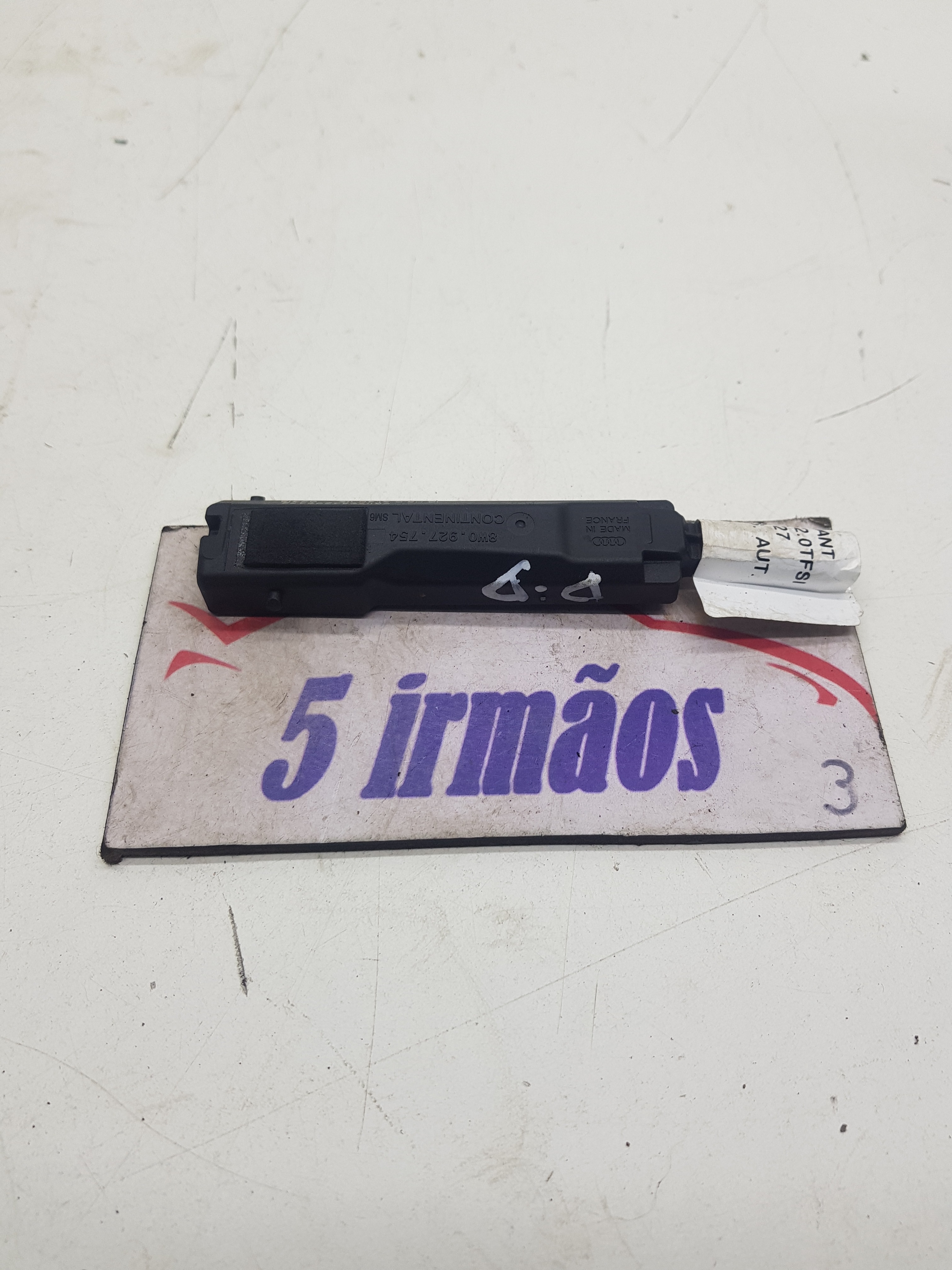 Sensor Maçaneta Dianteira Direita Audi A4 2.0 2018 8w0927754