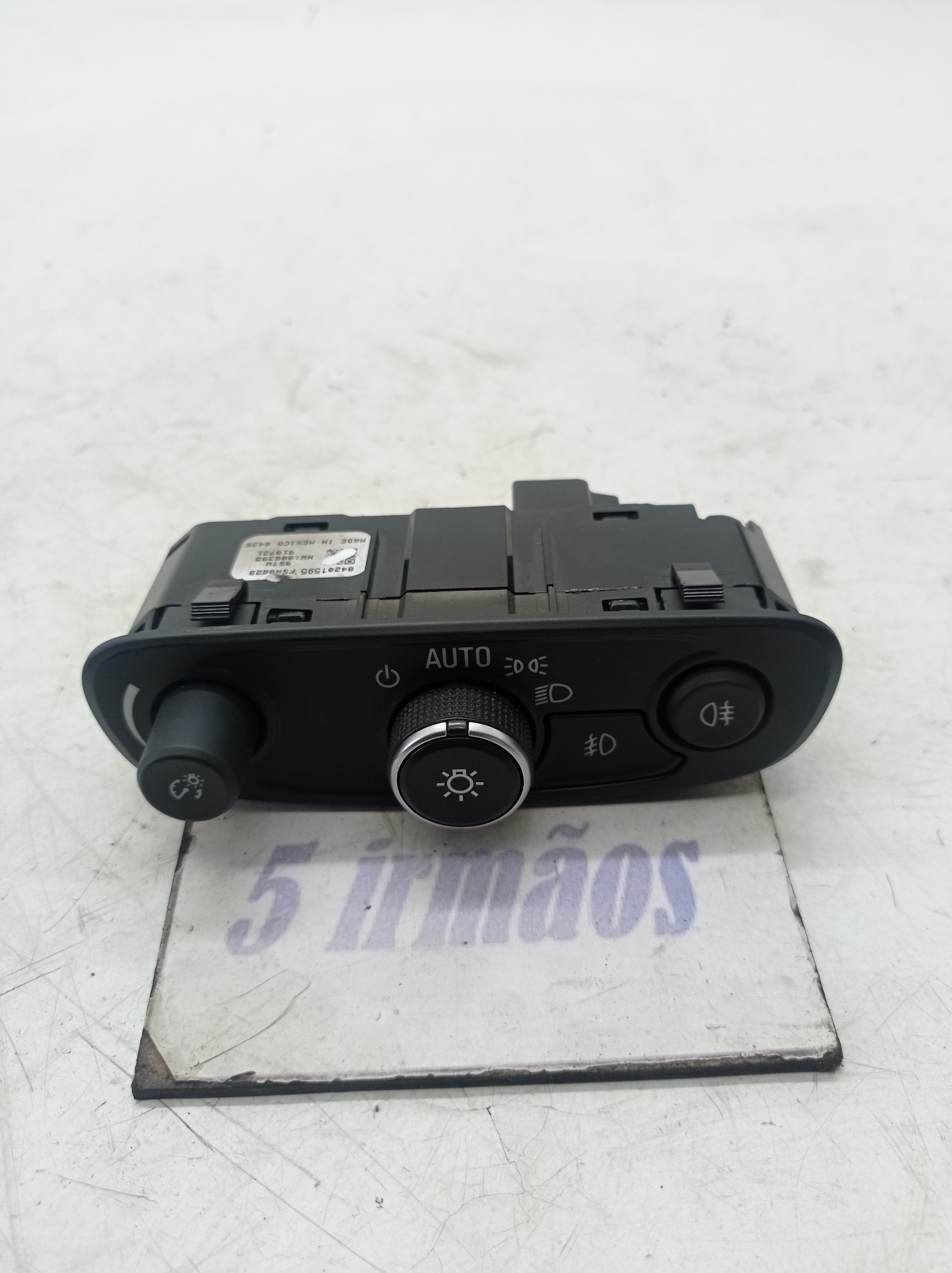Botão Ajuste Luz Farol Gm Equinox 2.0 2018 / 2019 N84201595