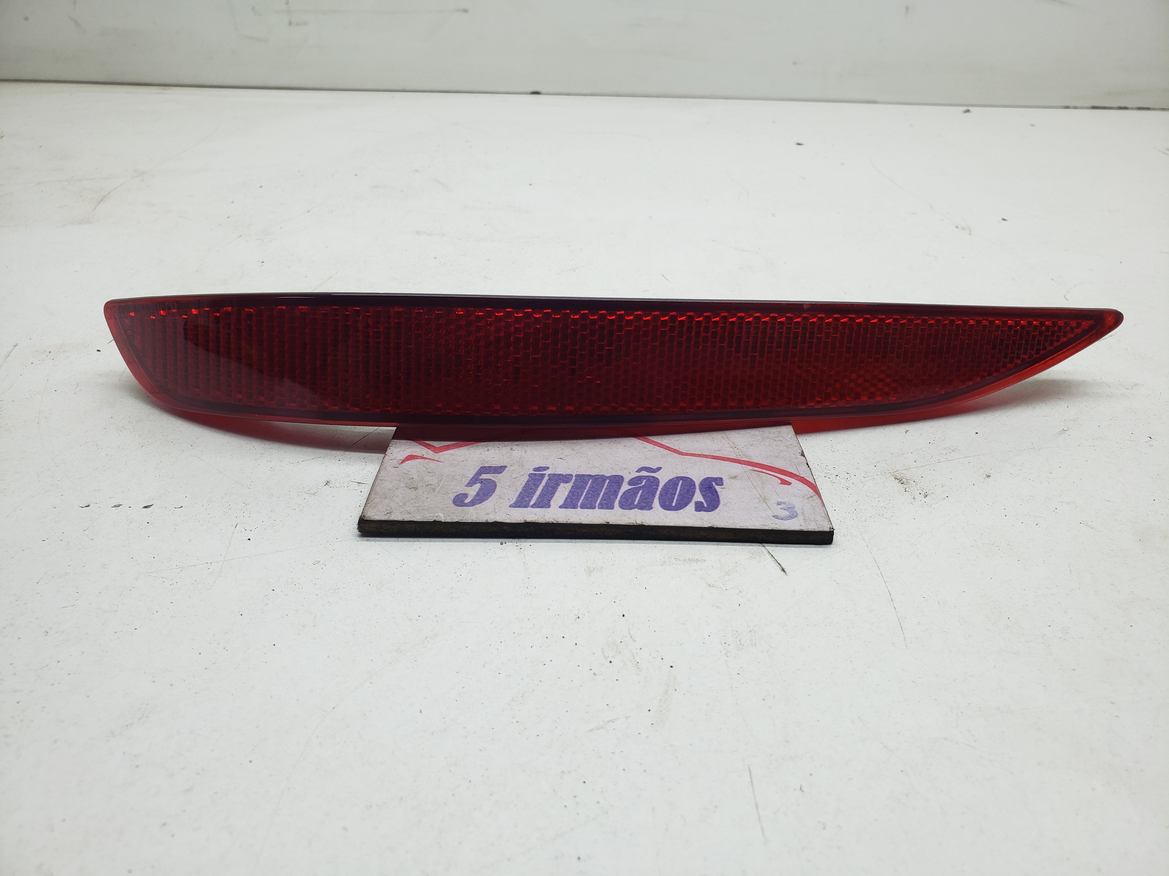 Refletor Olho Gato Esquerdo Gm Equinox 2.0 2018 / 2019