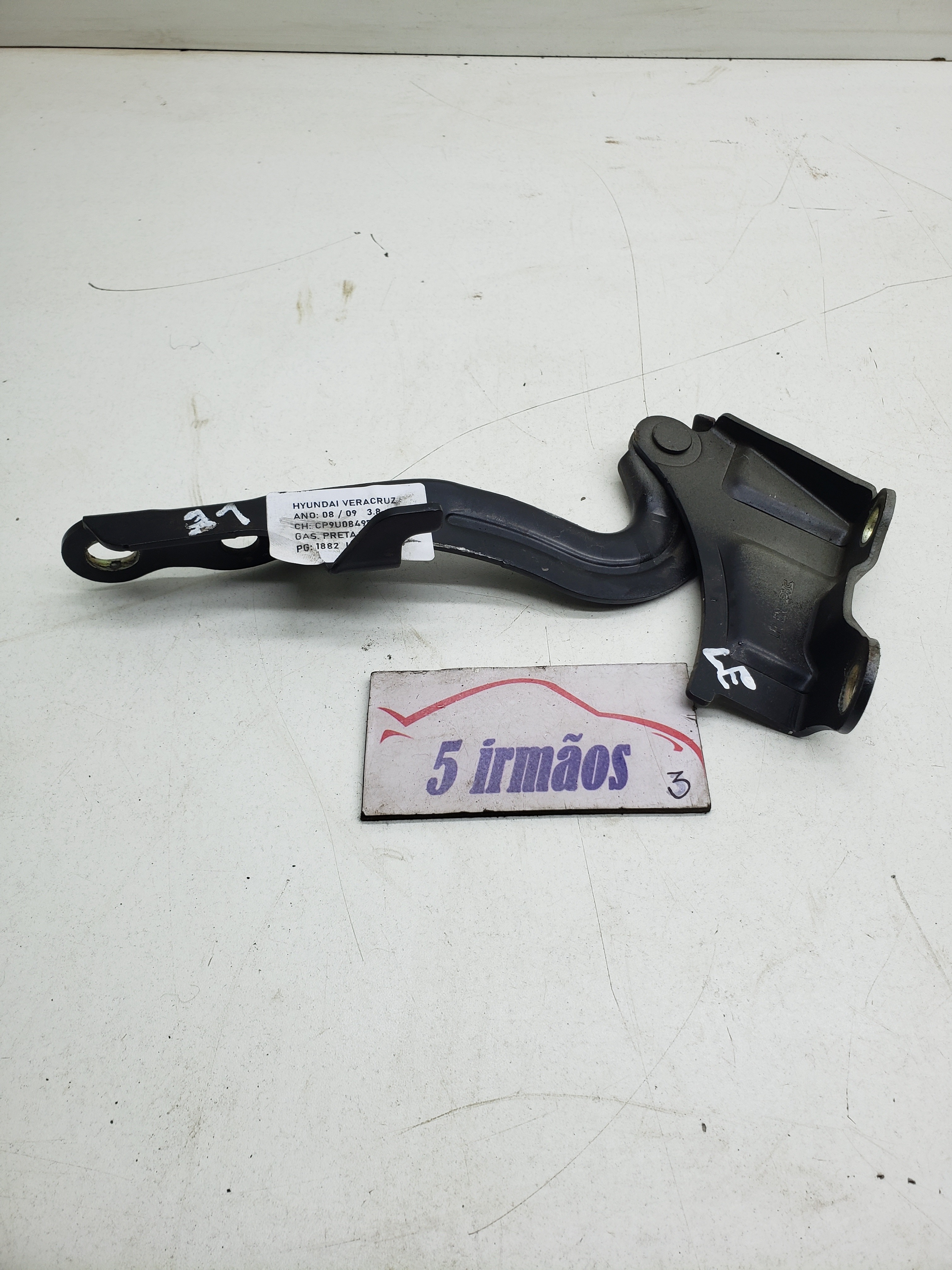 Dobradiça Esquerda Capô Hyundai Veracruz 3.8 2008 / 2009