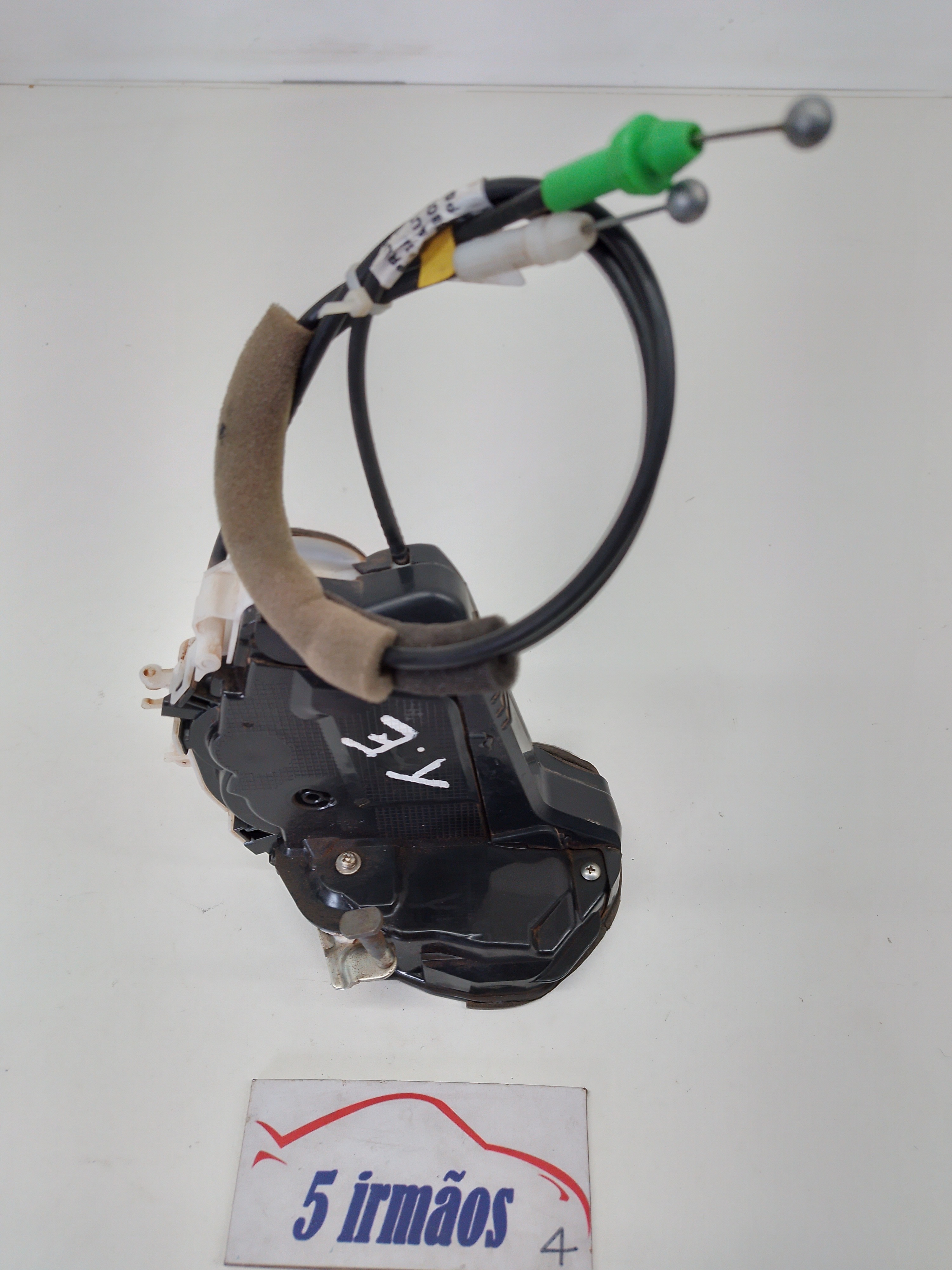 Fechadura Porta Traseira Esquerda Toyota Prius 1.8 2016 2017