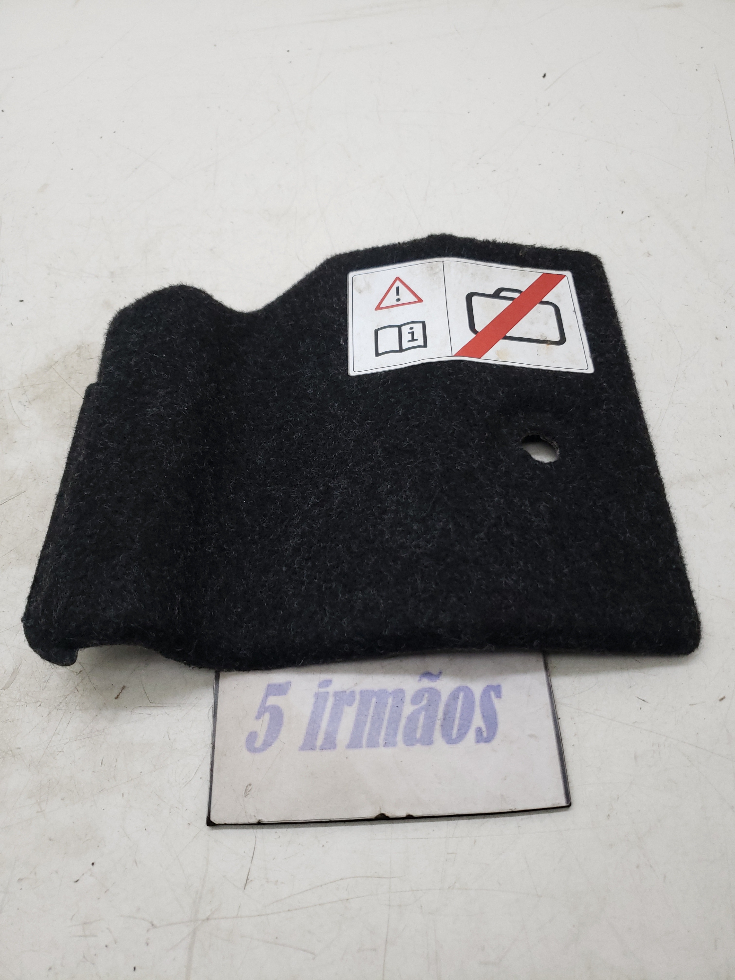 Acabamento Tampão Porta Malas Bmw Z4 20i 2.0 2014 / 2015