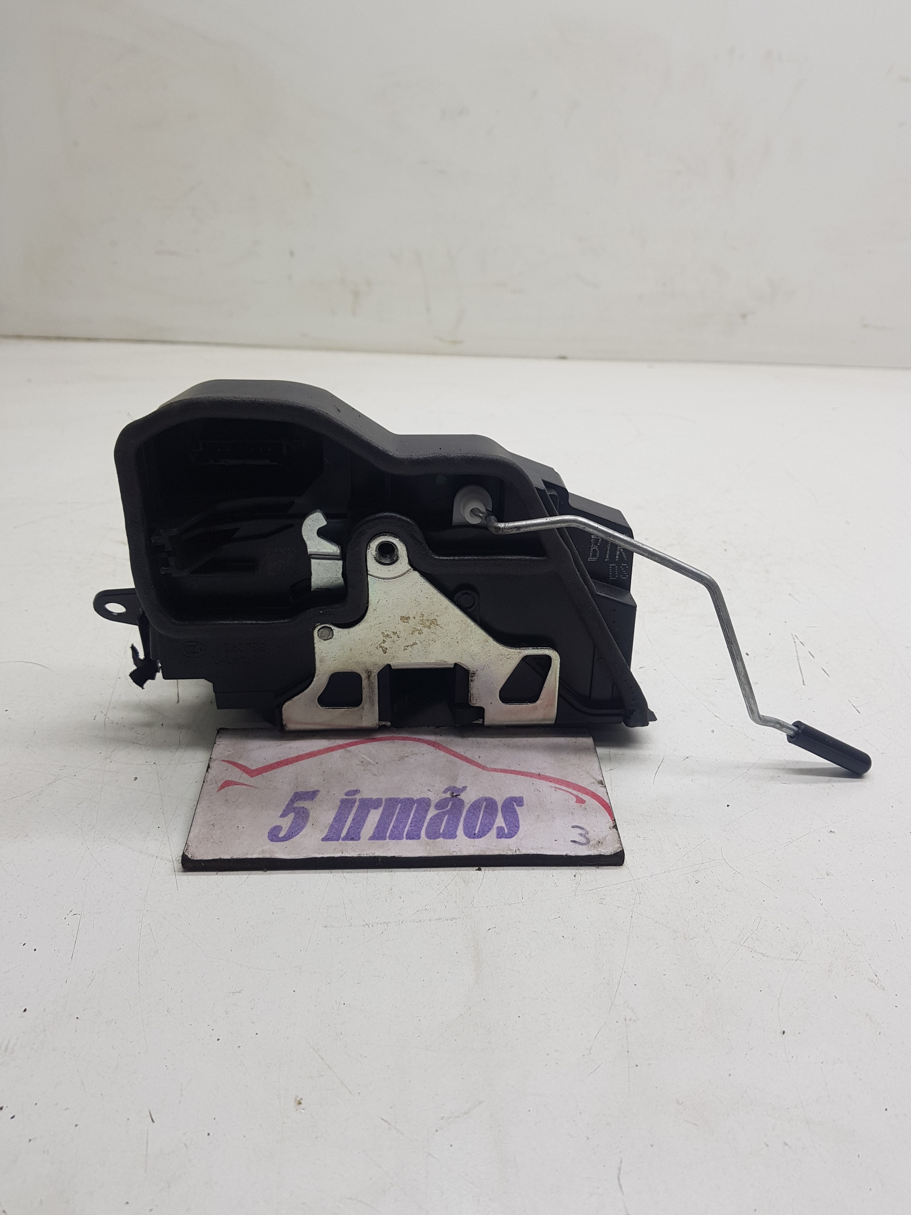 Fechadura Porta Dianteira Direita Bmw X1 3.0 2010 / 2011