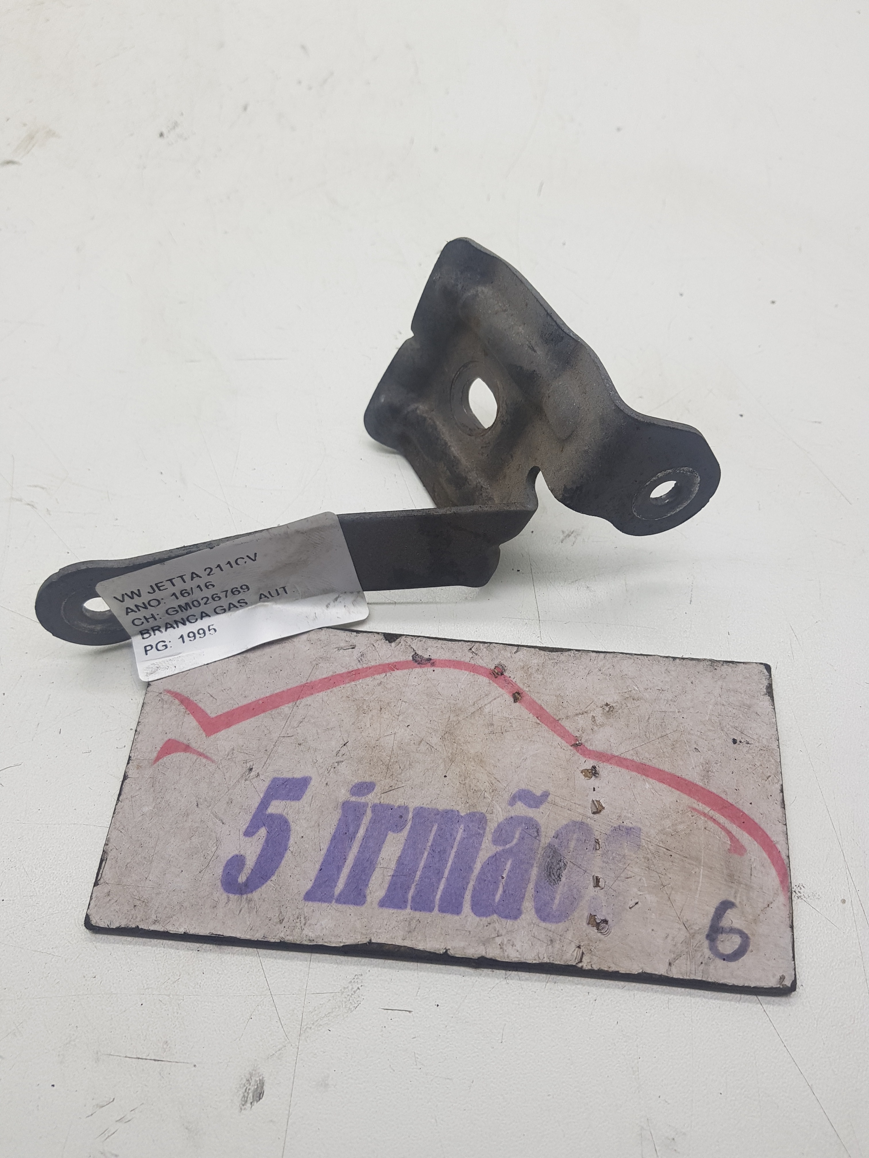 Suporte Base Bateria Vw Jetta Tsi 2.0 2016 5k0915447