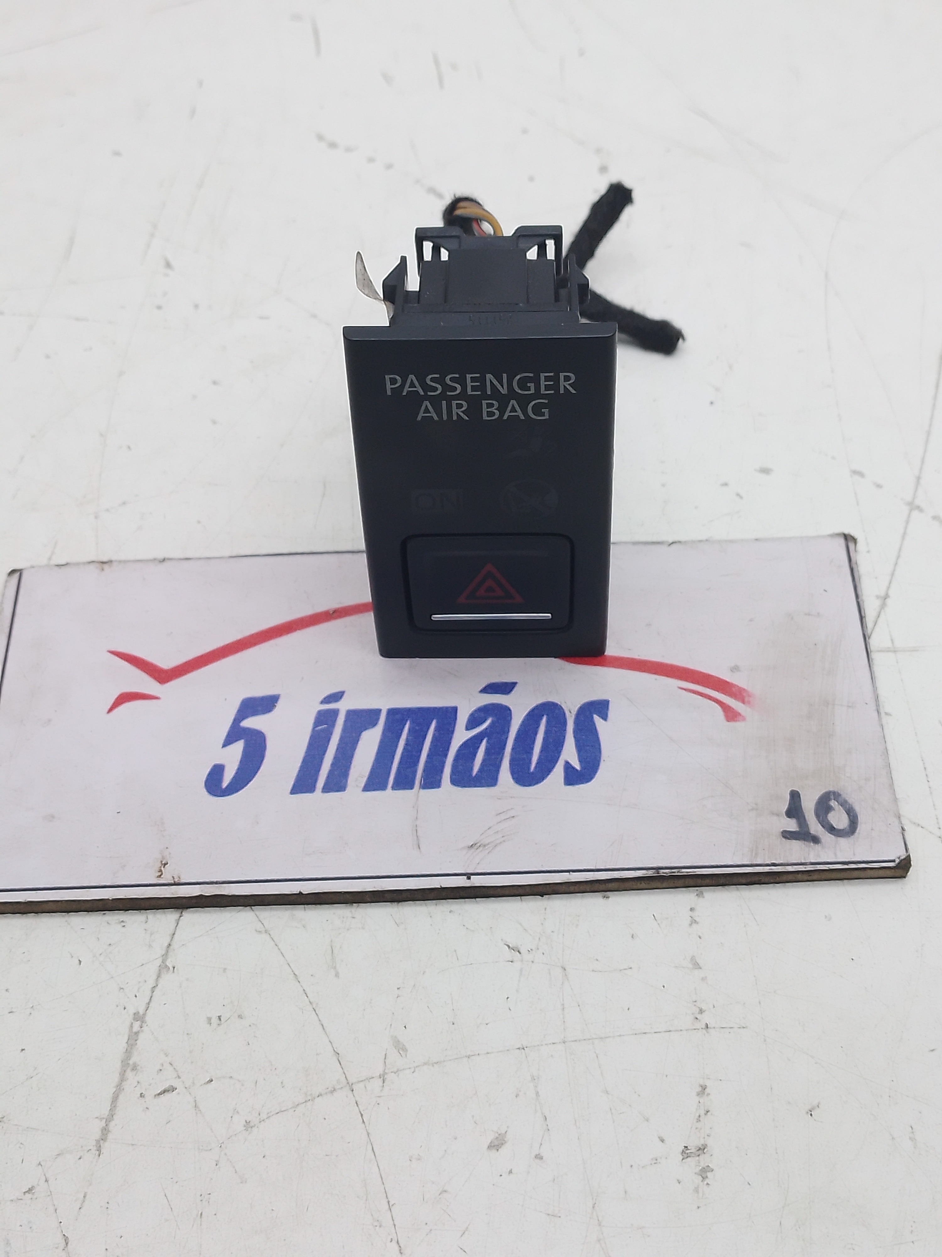 Botão Pisca Alerta Vw Jetta Tsi 1.4 2016 5c6919234b