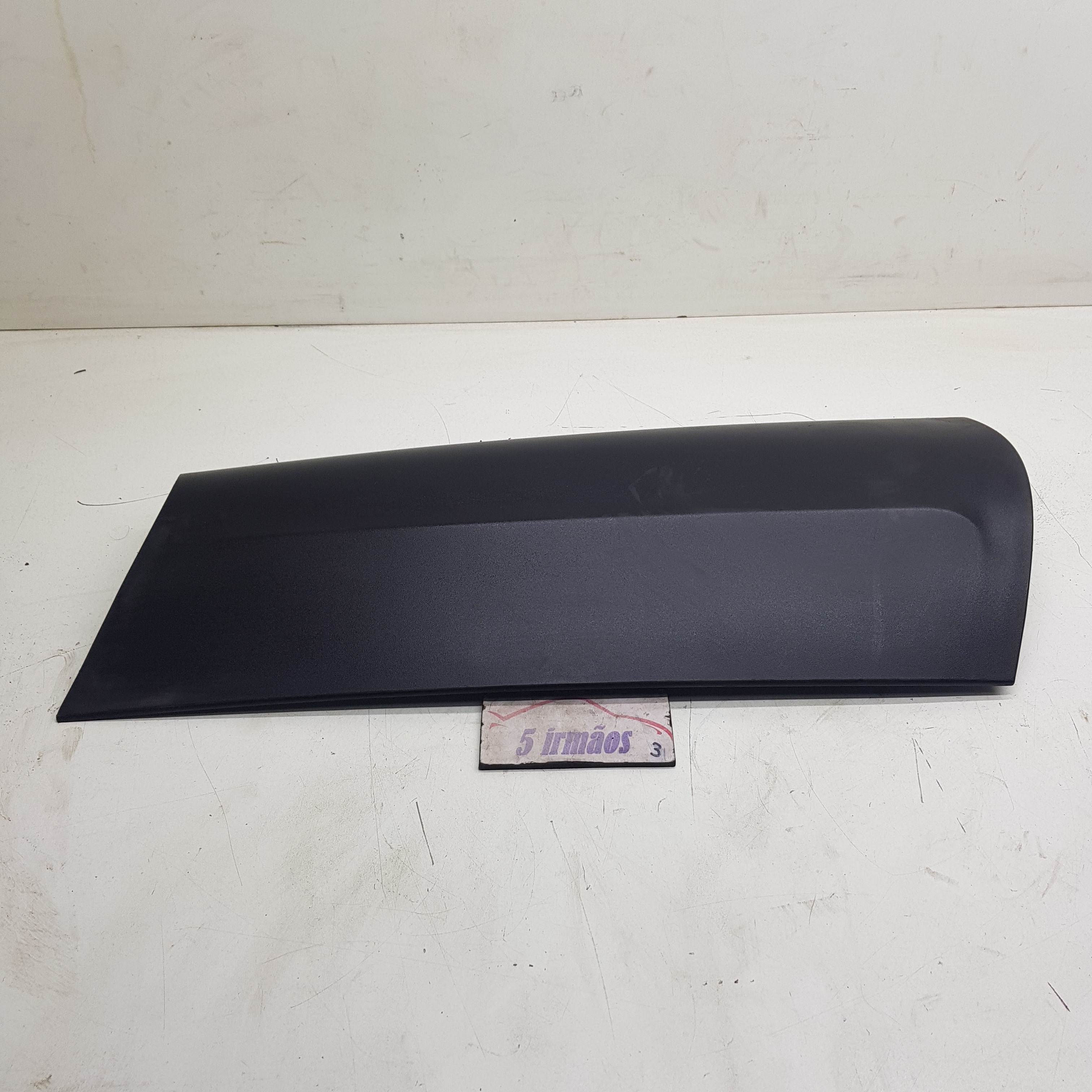 Acabamento Externo Coluna Traseira Esquerda Freelander 2011