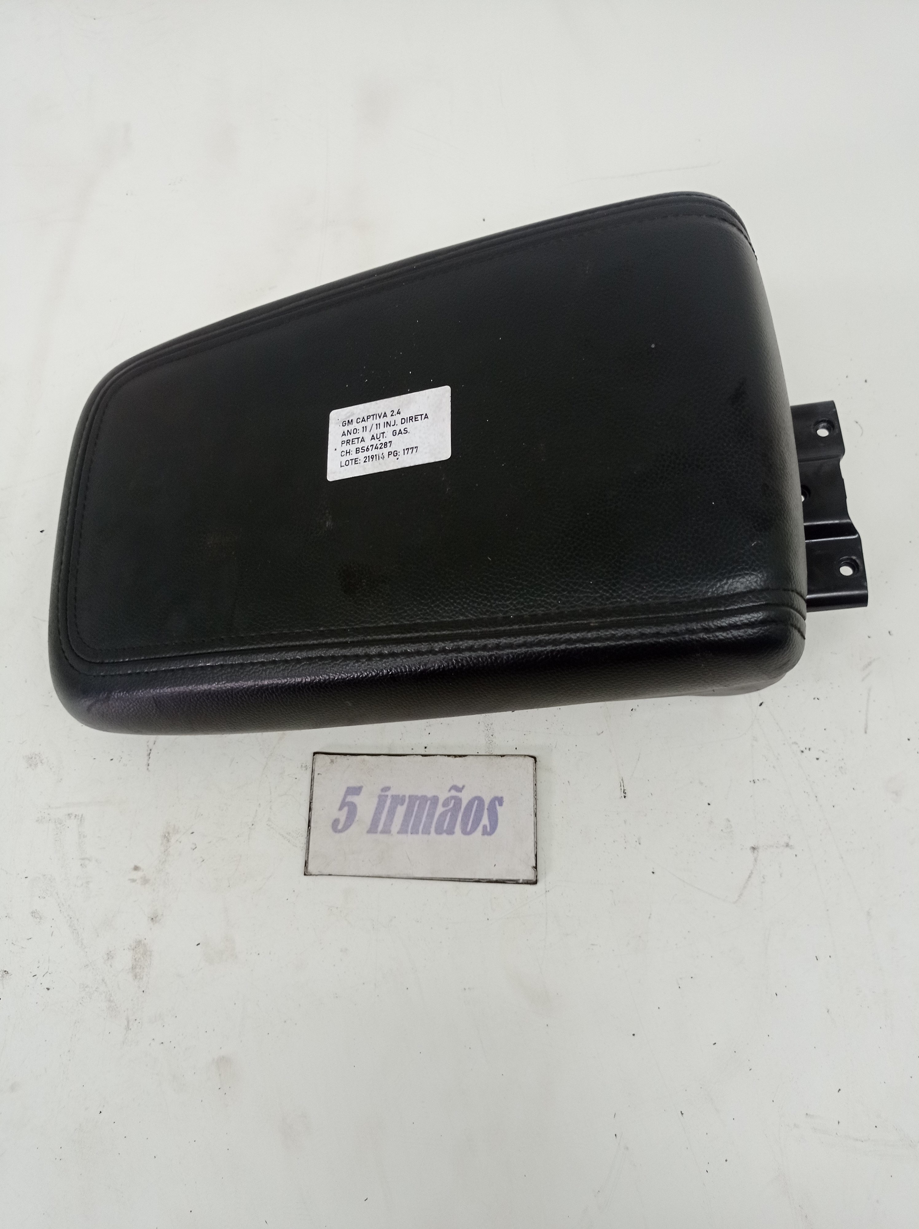 Apoio Braço Console Central Gm Captiva 2.4 2011 / 2012