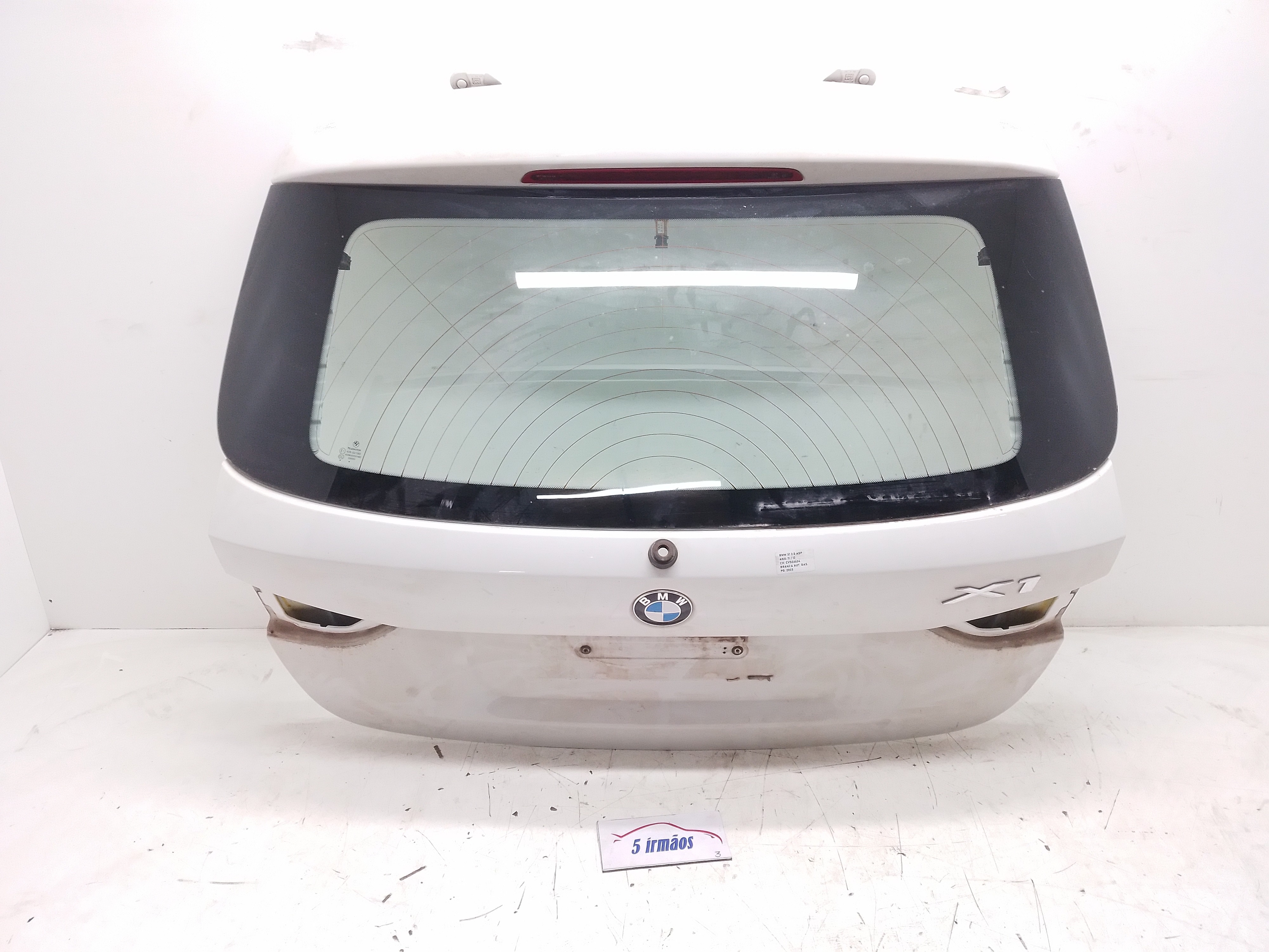Tampa Traseira Porta Malas C/vigia Bmw X1 2.0 2011 / 2012