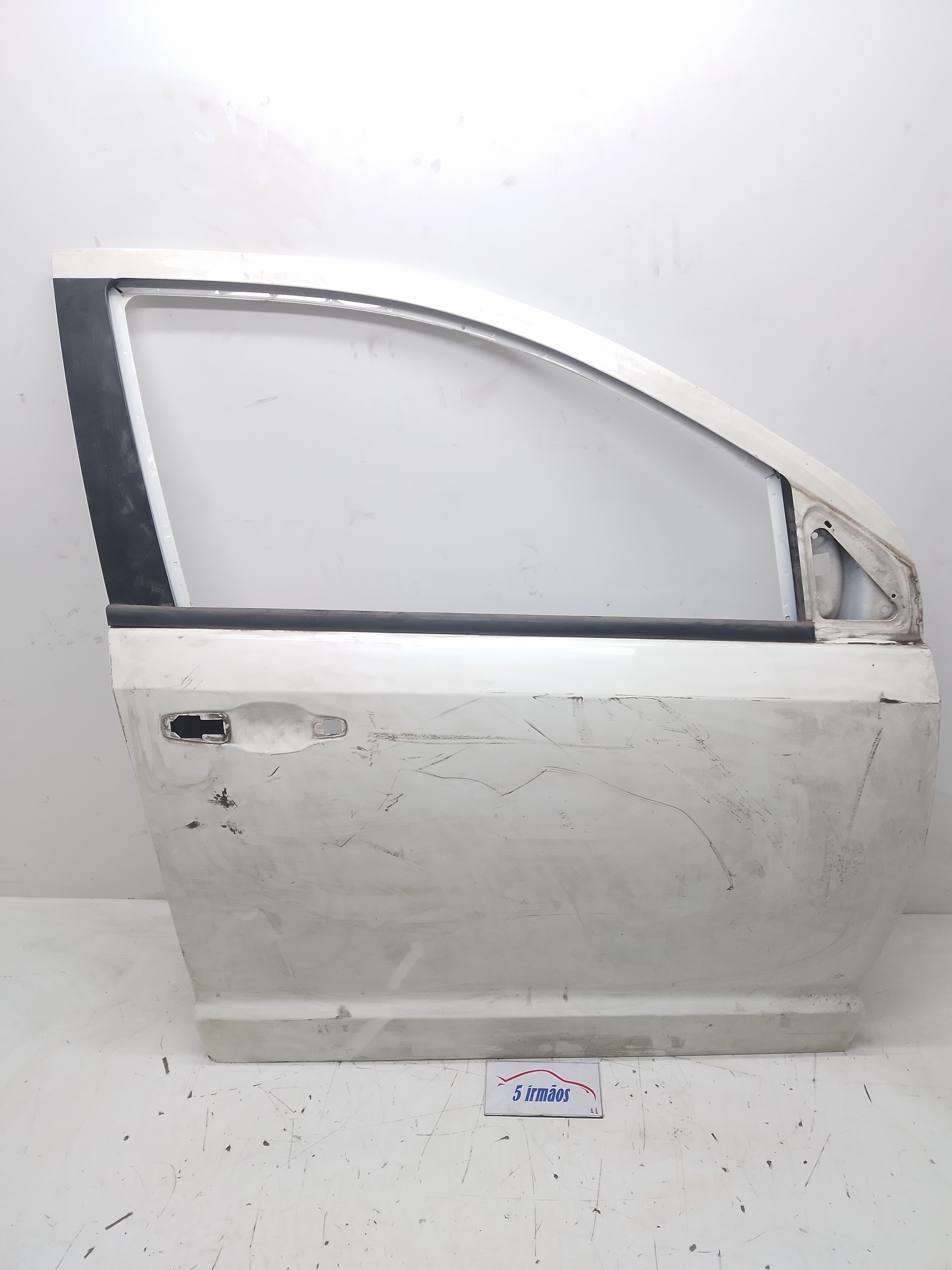 Porta Dianteira Direita Fiat Freemont 2.4 2011 / 2012  Dianteira Direita Branco