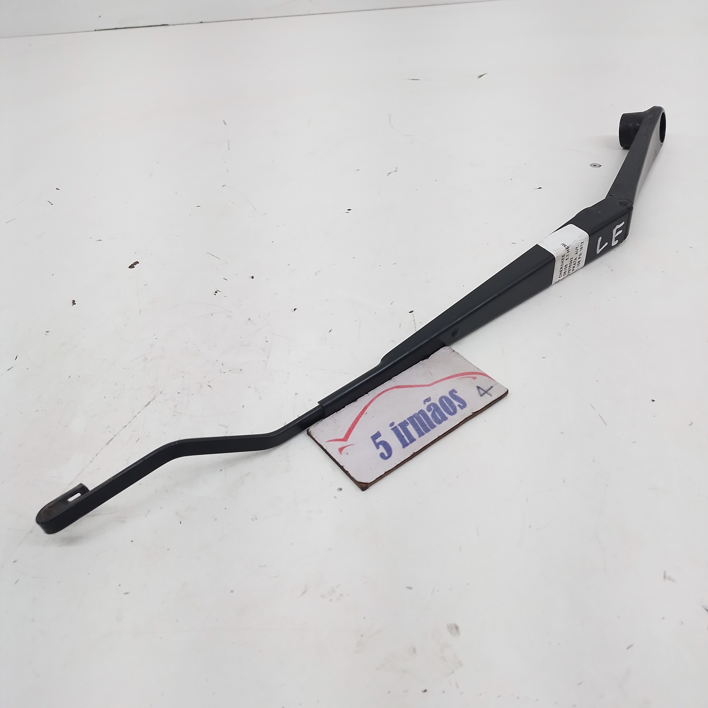 Braço Esquerdo Limpador Parabrisa Grand Cherokee 5.7 V8 2005