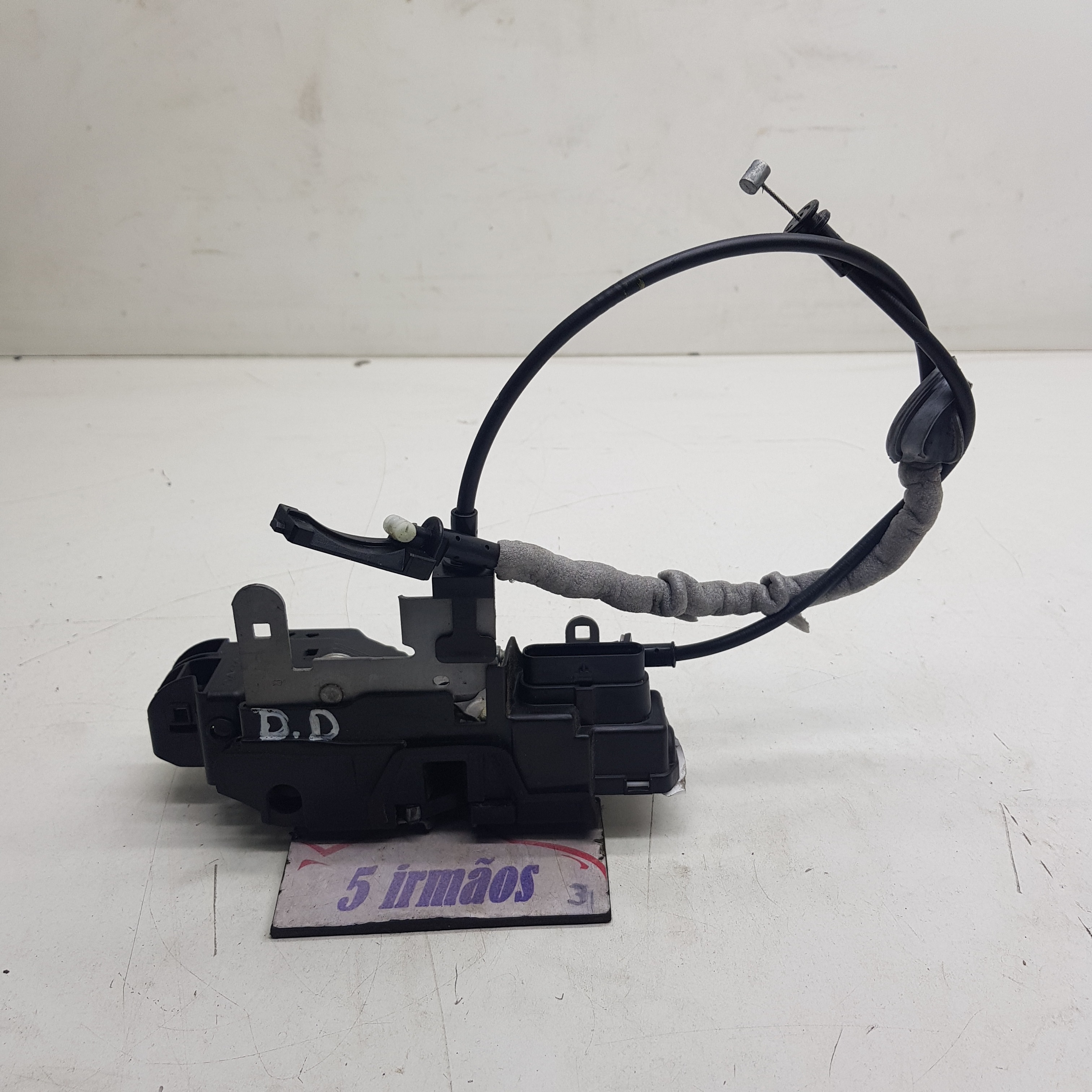 Fechadura Porta Dianteira Direita Volvo V40 T4 2.0 2018 2019