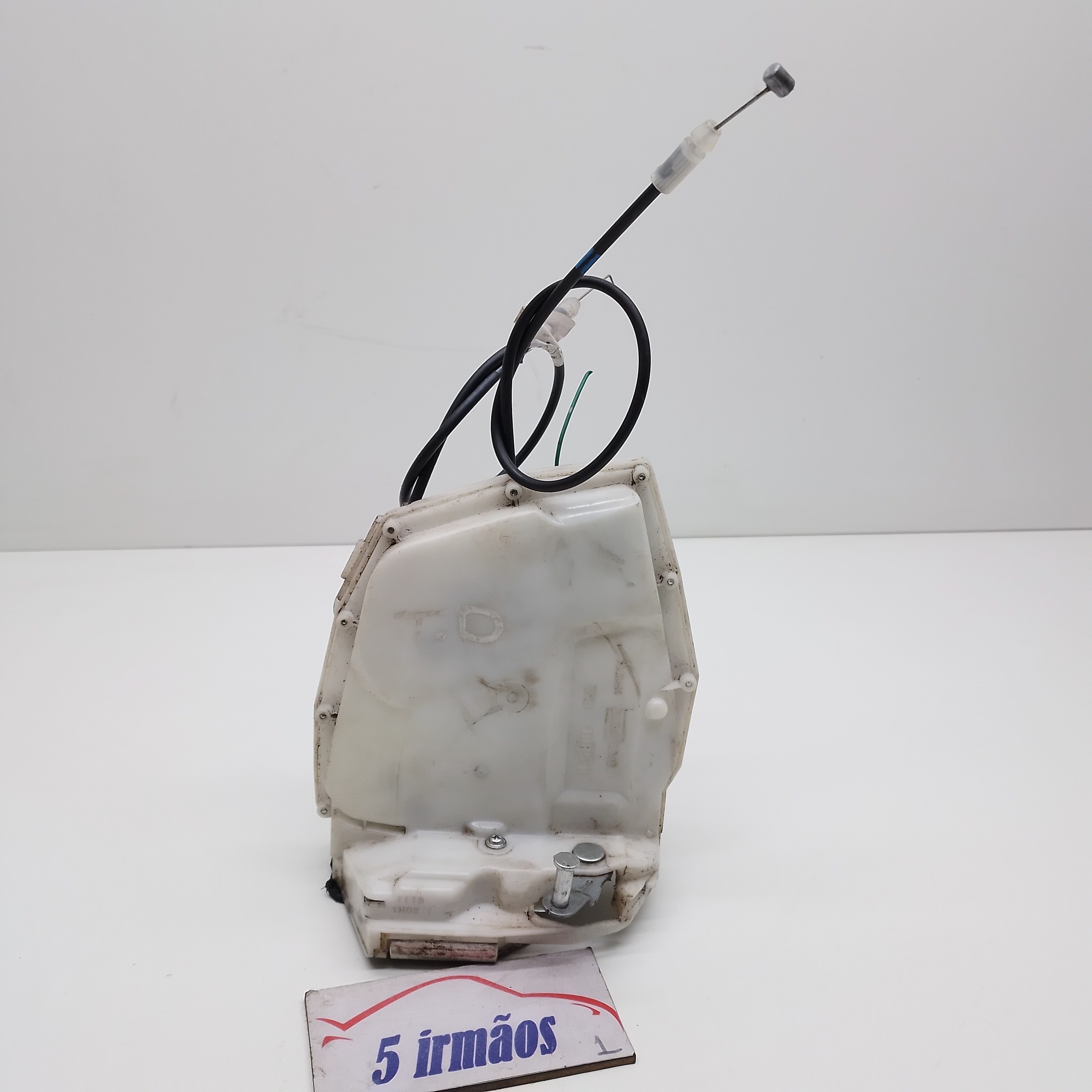 Fechadura Porta Traseira Direita Suzuki Sx4 2.0 2011 / 2012