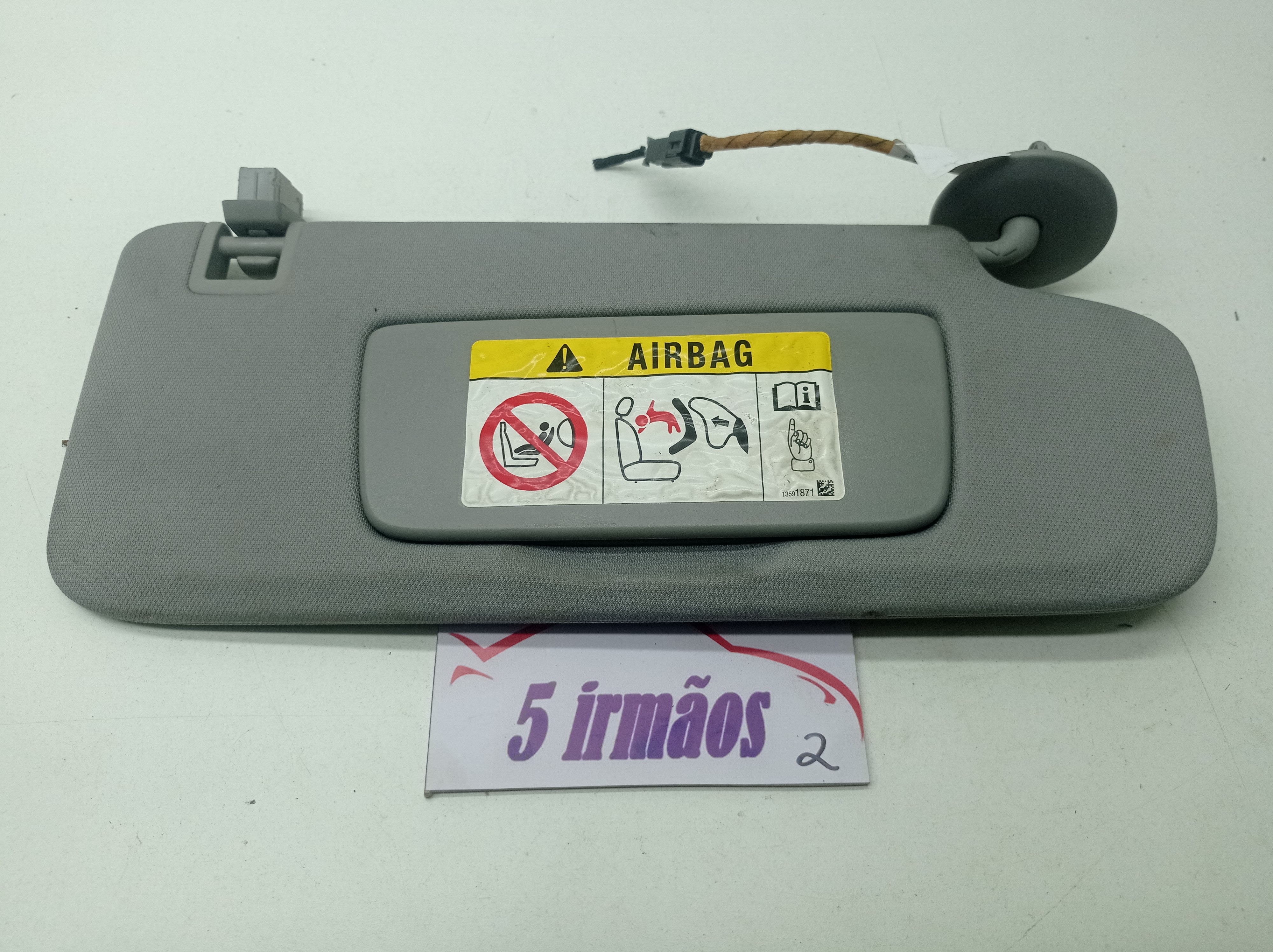 Quebra Sol Direito C/espelho Gm Equinox 2.0 2018 / 2019