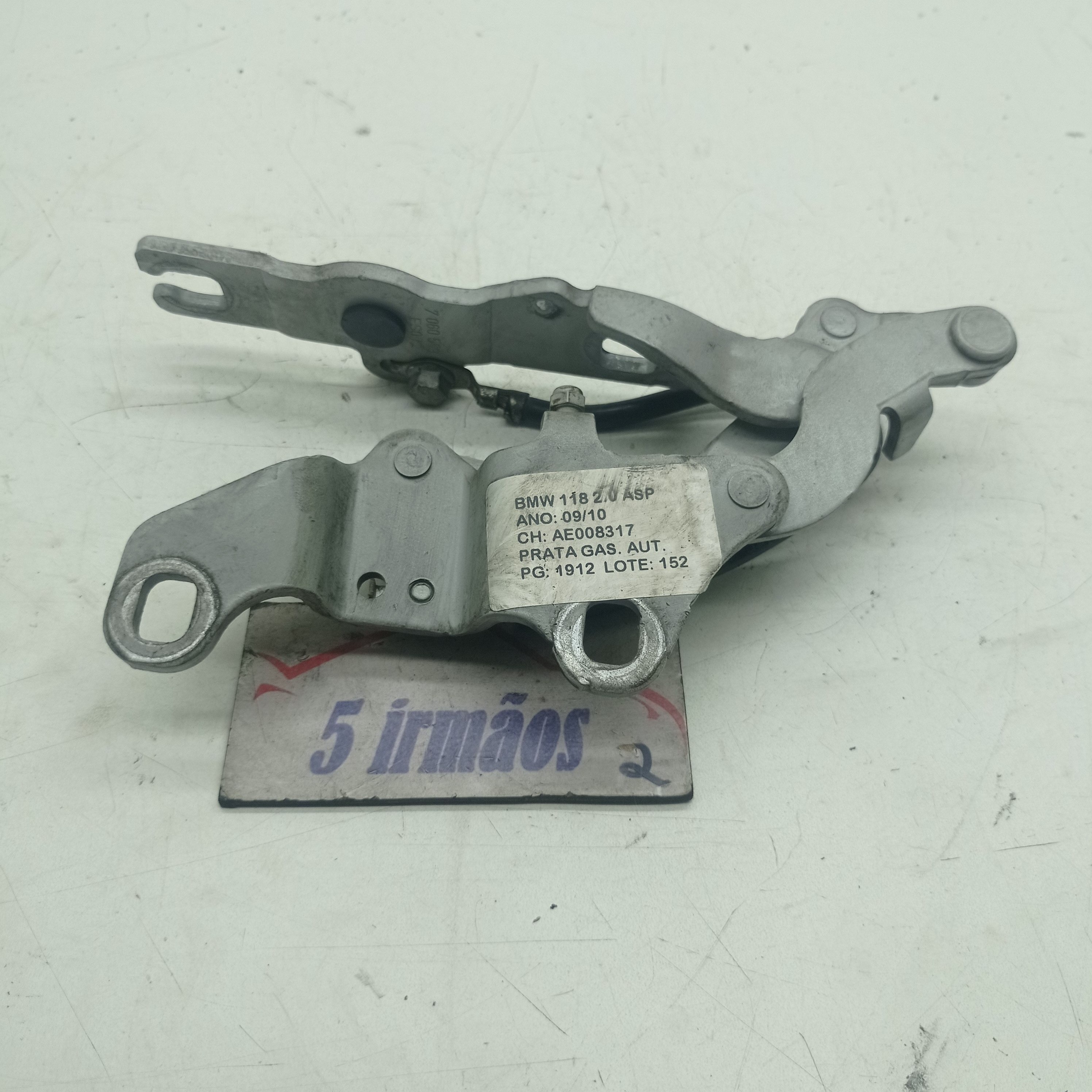 Dobradiça Esquerda Capô Bmw 118i 2.0 Asp 2009 2010 7060559