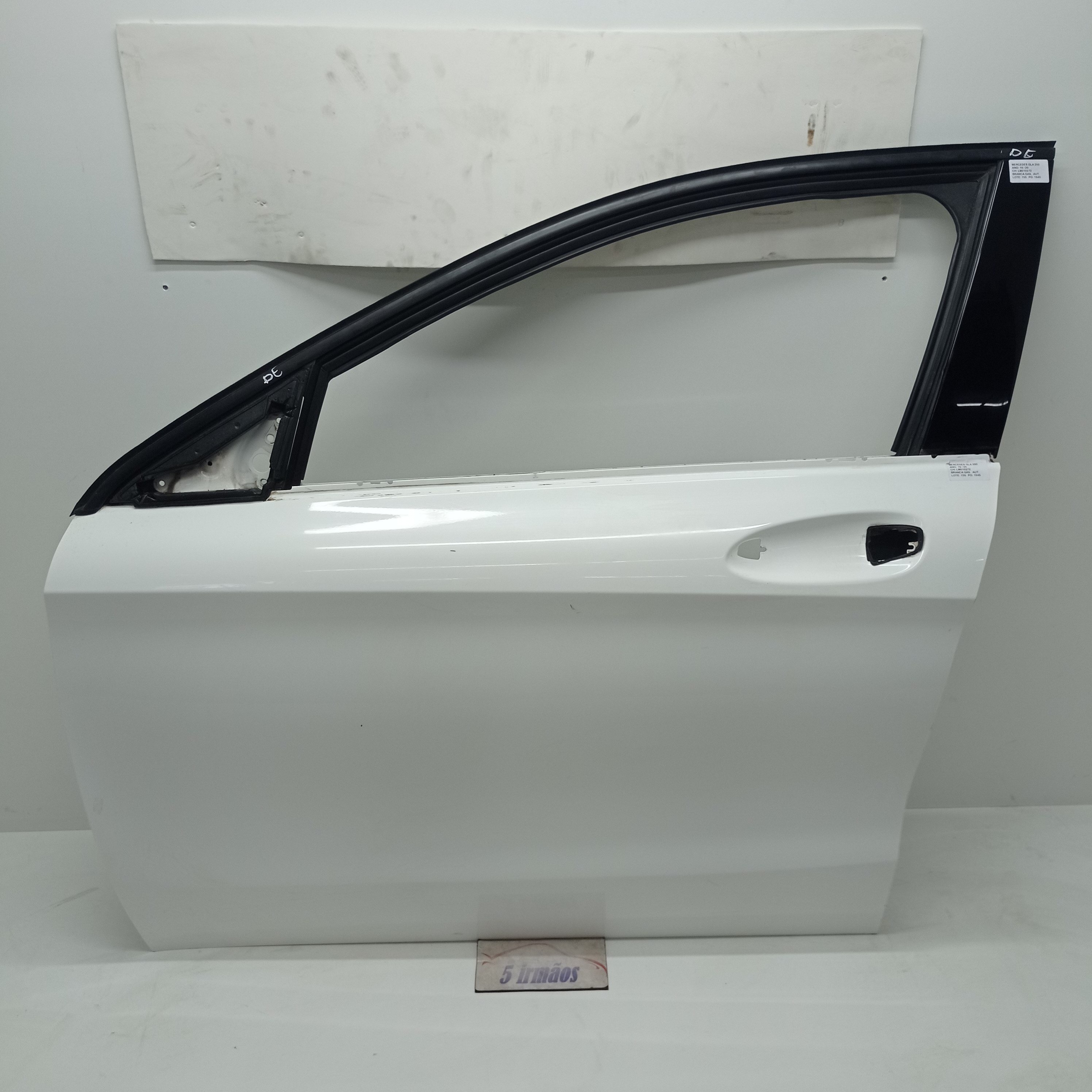 Porta Dianteira Esquerda Mercedes Gla 200 1.6 2019 / 2020